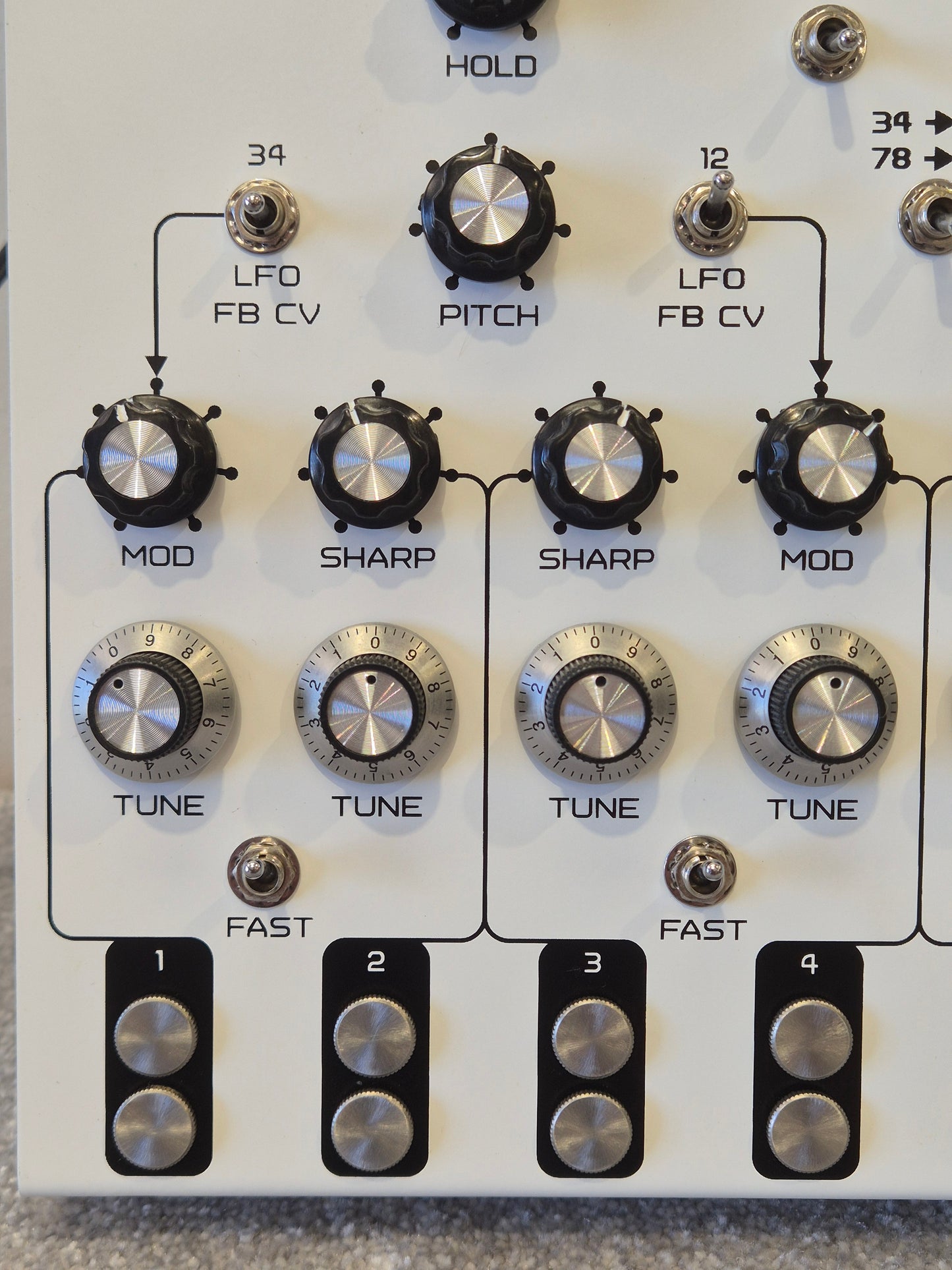 SOMA Laboratory Lyra-8 - Organismic Synthesizer w/ Soft Case - Excellent