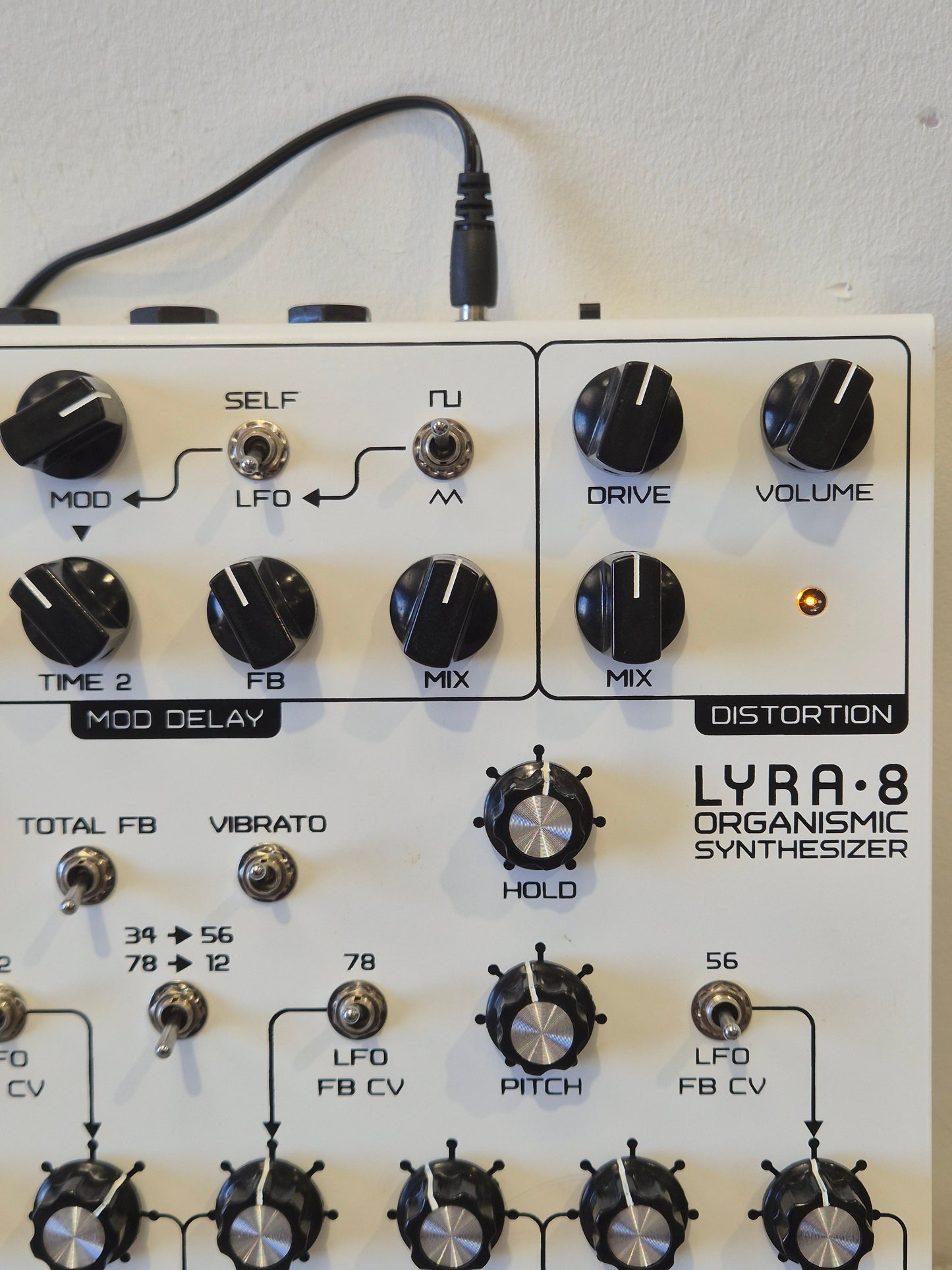 SOMA Laboratory Lyra-8 - Organismic Synthesizer w/ Soft Case - Excellent