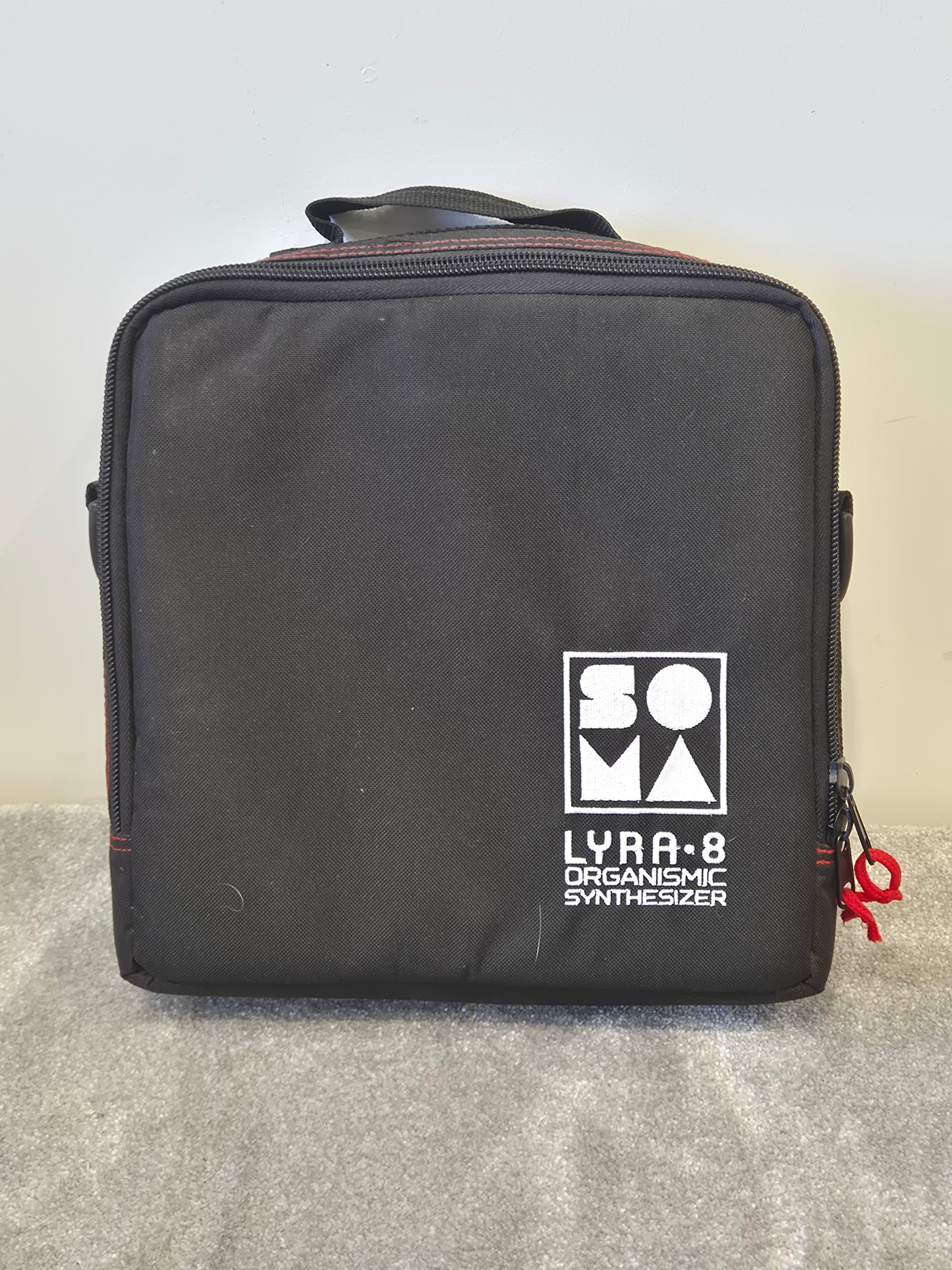 SOMA Laboratory Lyra-8 - Organismic Synthesizer w/ Soft Case - Excellent