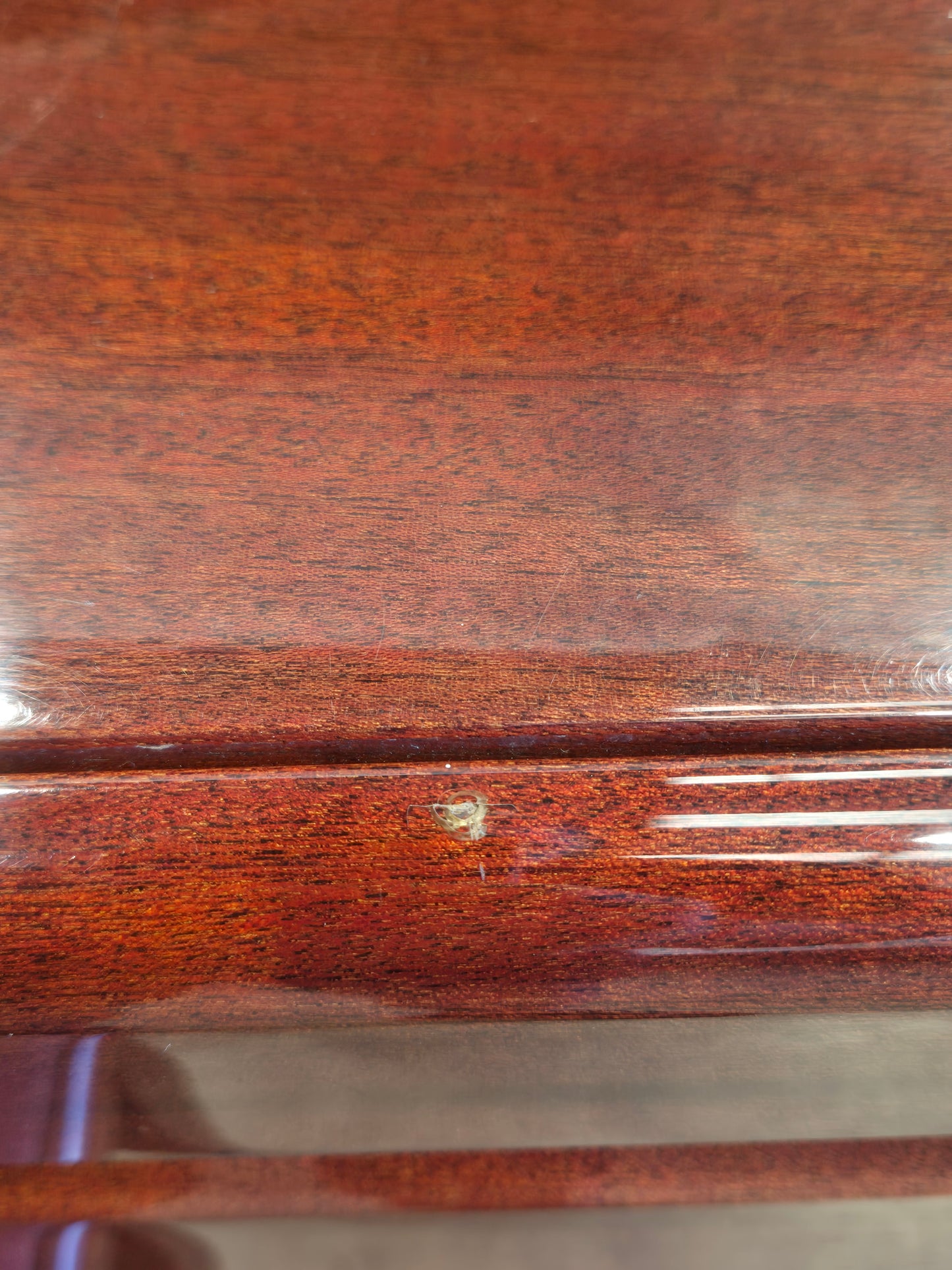Samick SU-105 - Console Upright Piano w/ Stool - Excellent