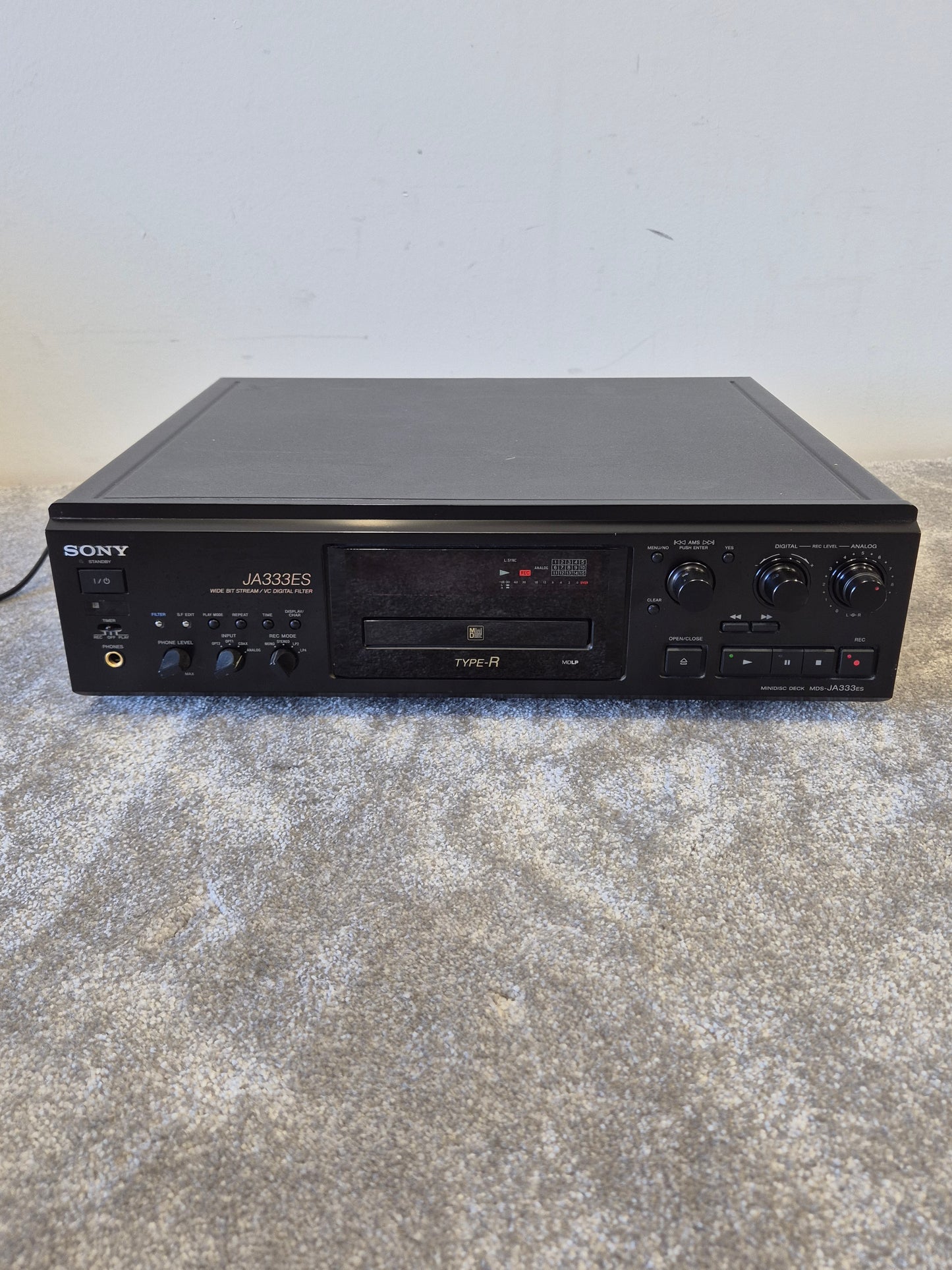Sony MDS-JA333ES - MiniDisc Deck (Spares or Repairs)