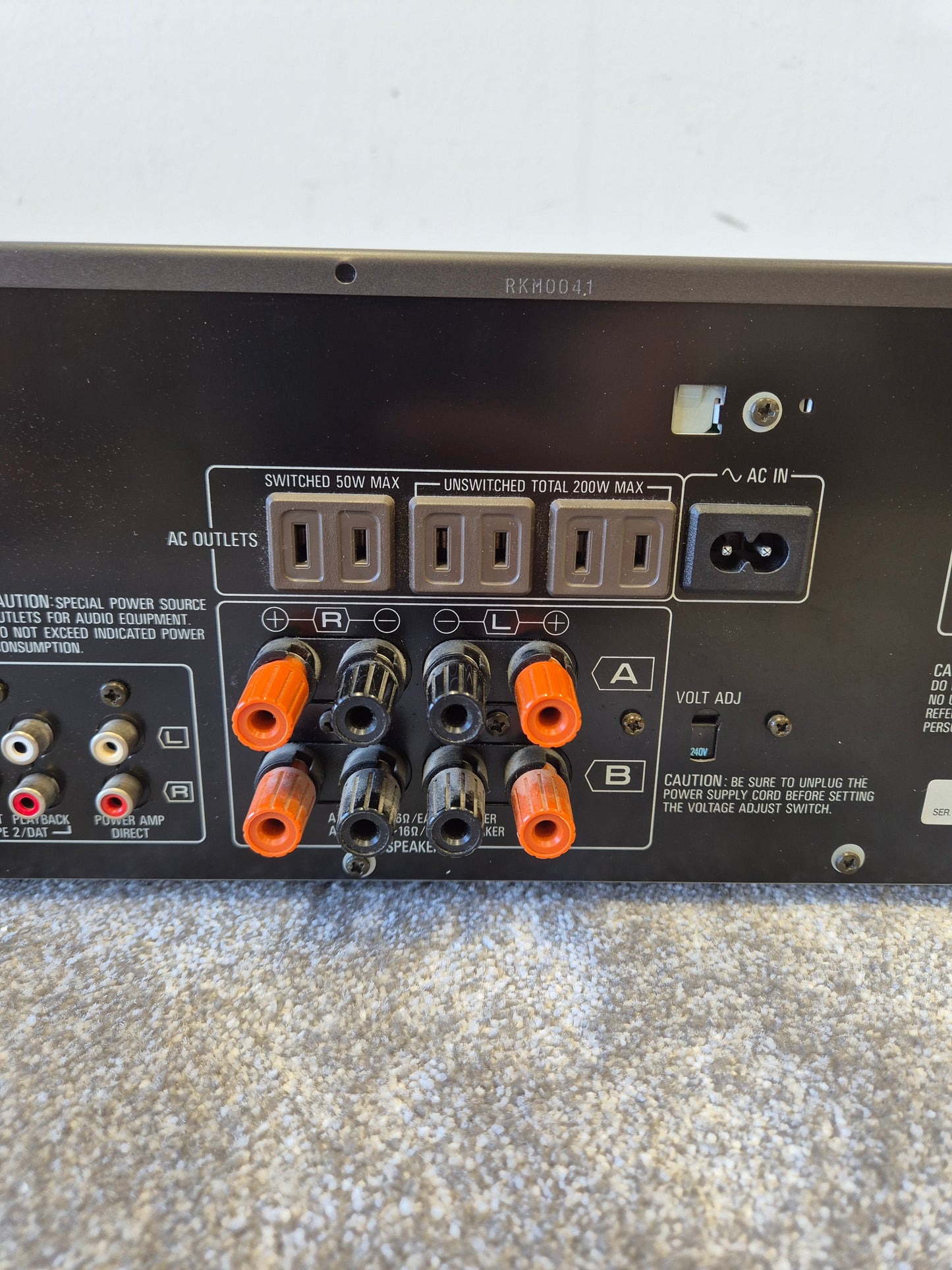 Technics SU-V660 - Stereo Integrated Amplifier - Excellent
