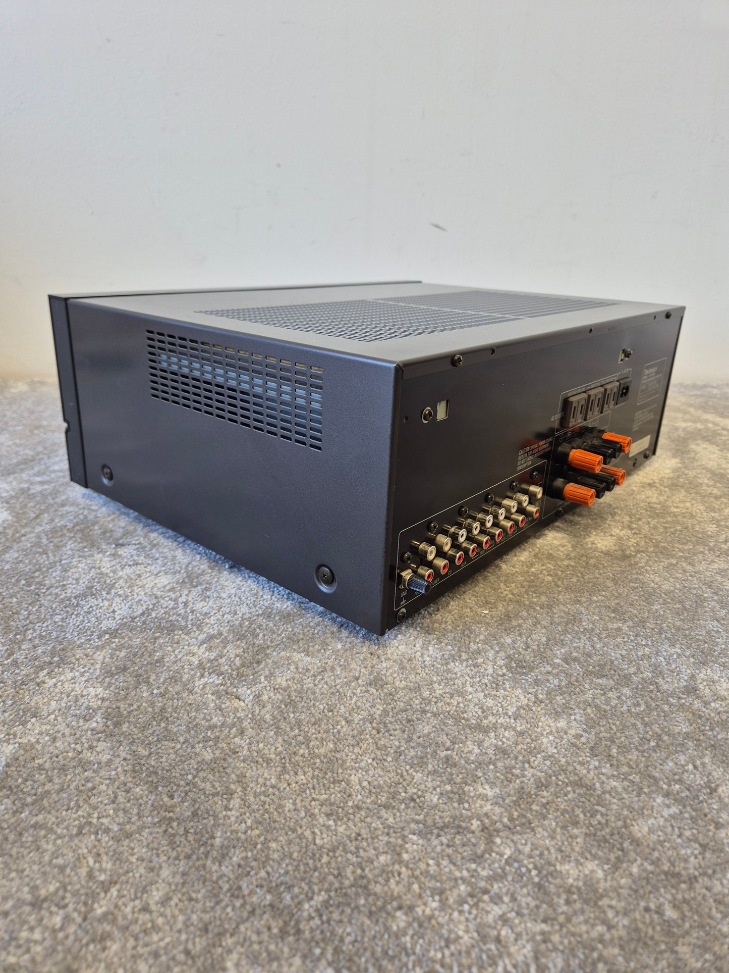 Technics SU-V660 - Stereo Integrated Amplifier - Excellent
