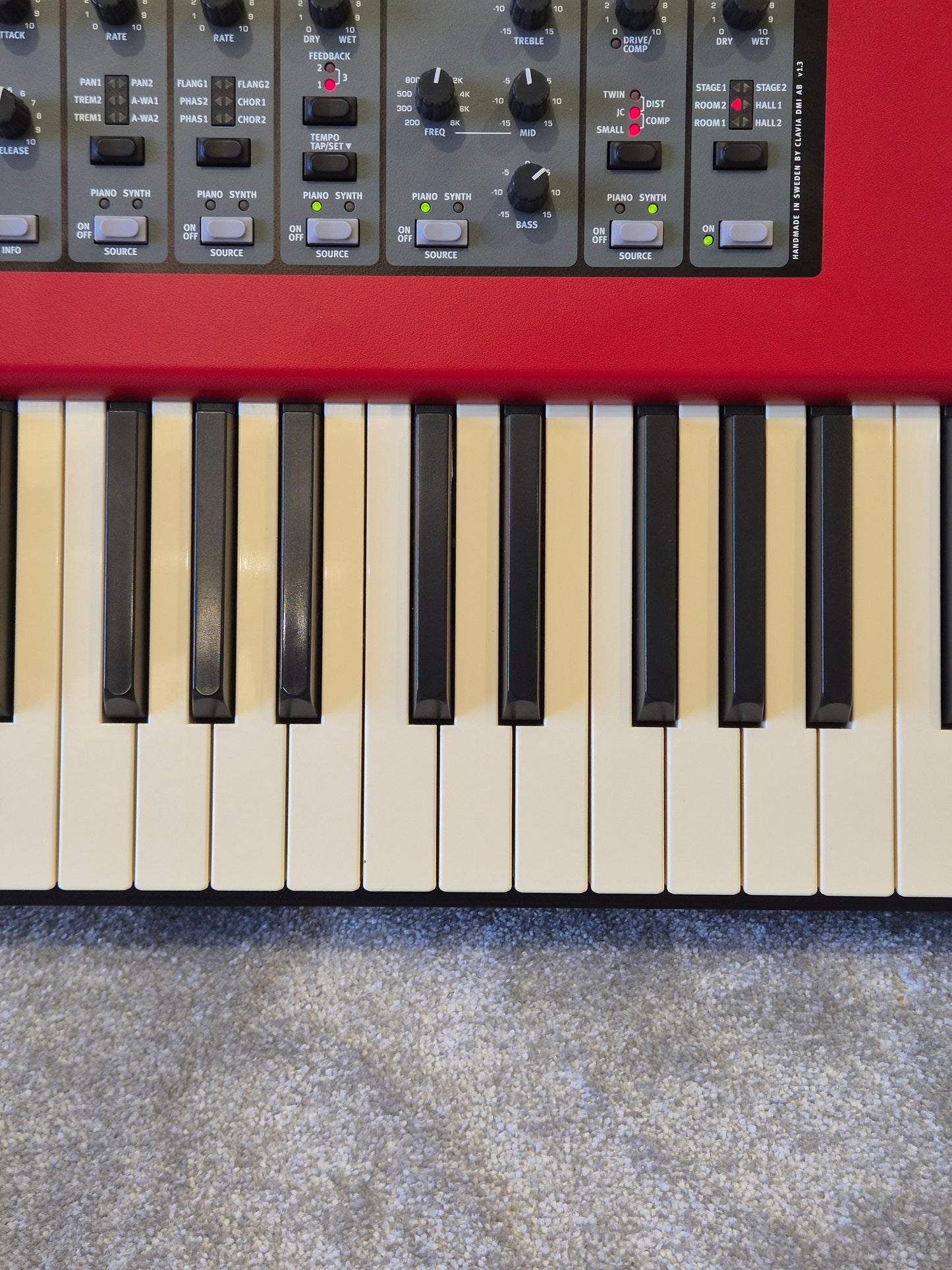 Nord Piano 2 HP - 73-Key Digital Piano and Synthesizer - Excellent