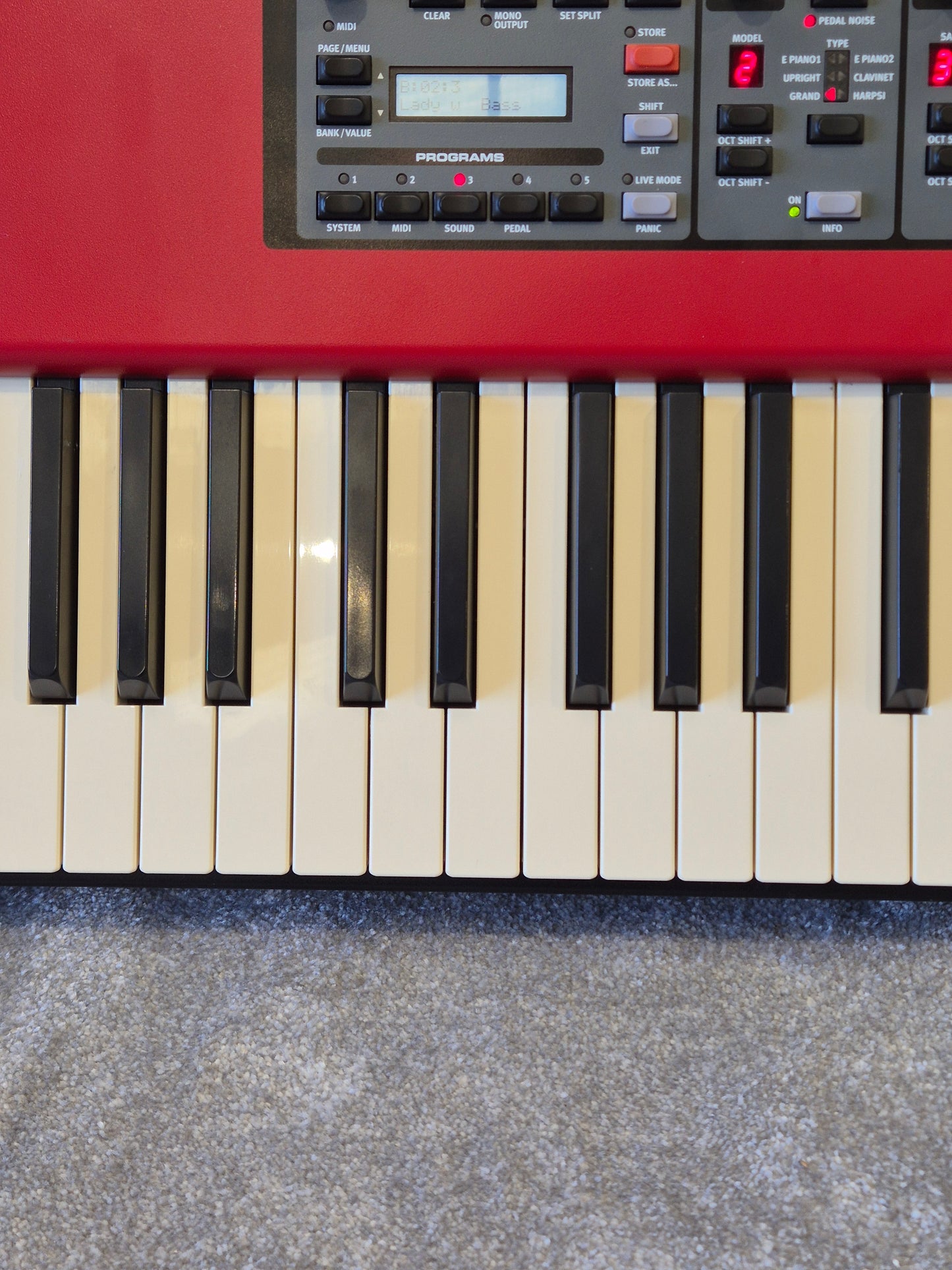 Nord Piano 2 HP - 73-Key Digital Piano and Synthesizer - Excellent