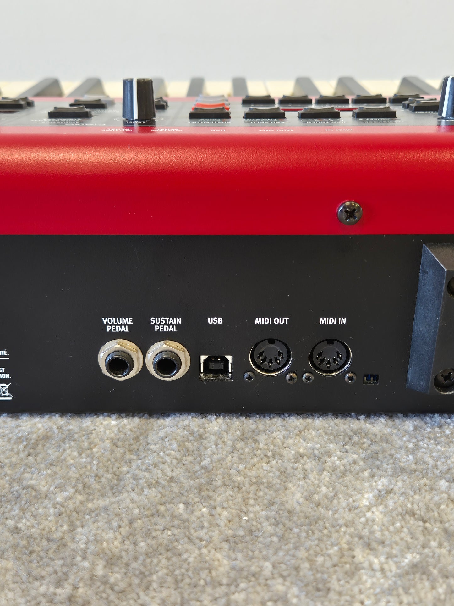 Nord Piano 2 HP - 73-Key Digital Piano and Synthesizer - Excellent