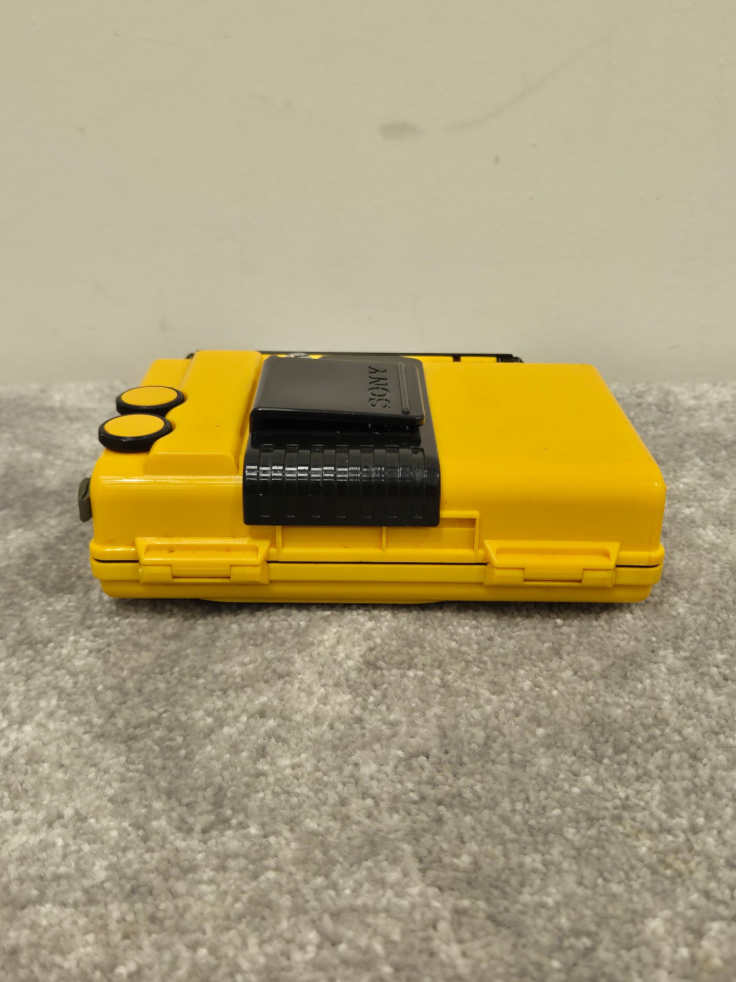 Sony WM-F35 - Vintage Portable Cassette Player - Very Good