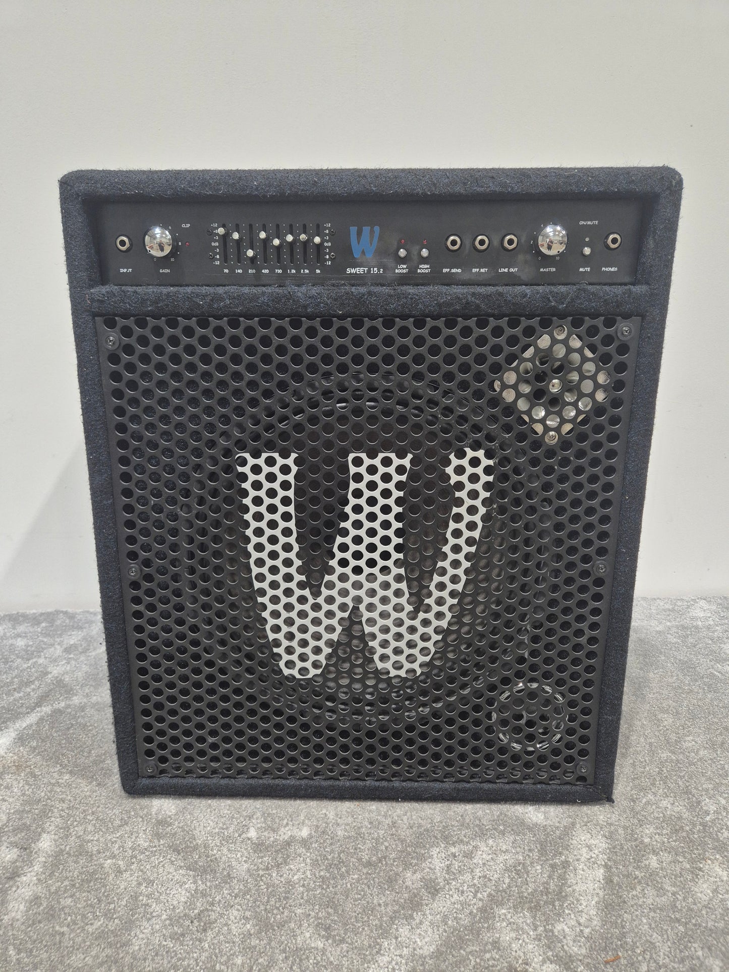 Warwick Sweet 15.2 - 150W Bass Combo Amplifier (Spares or Repairs)