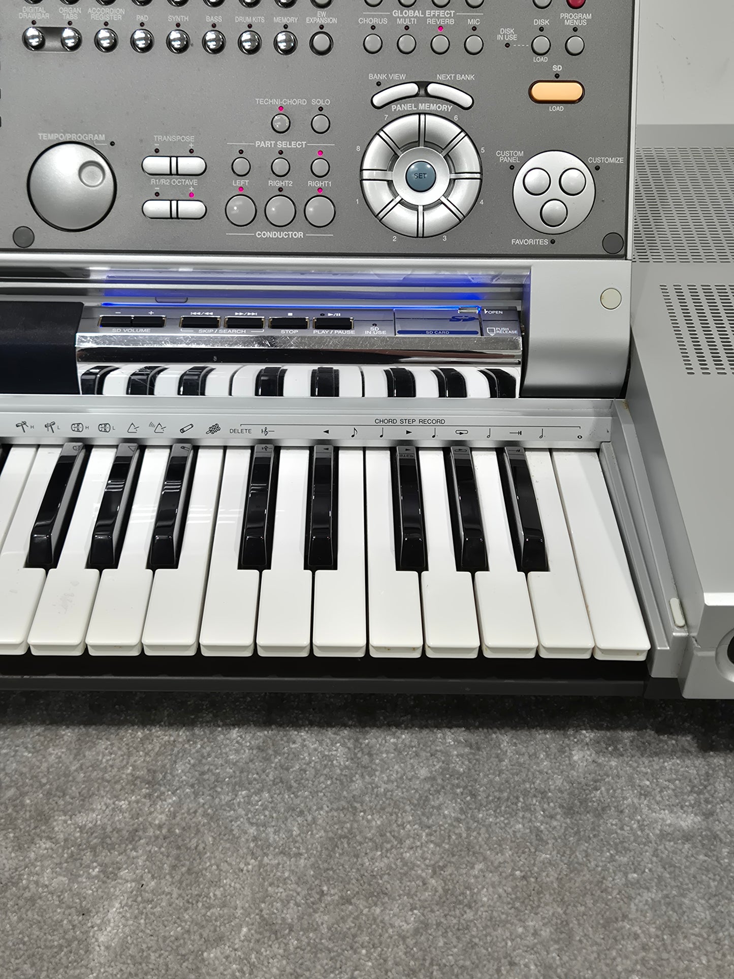 Technics KN7000 - Digital Keyboard Workstation - Fair