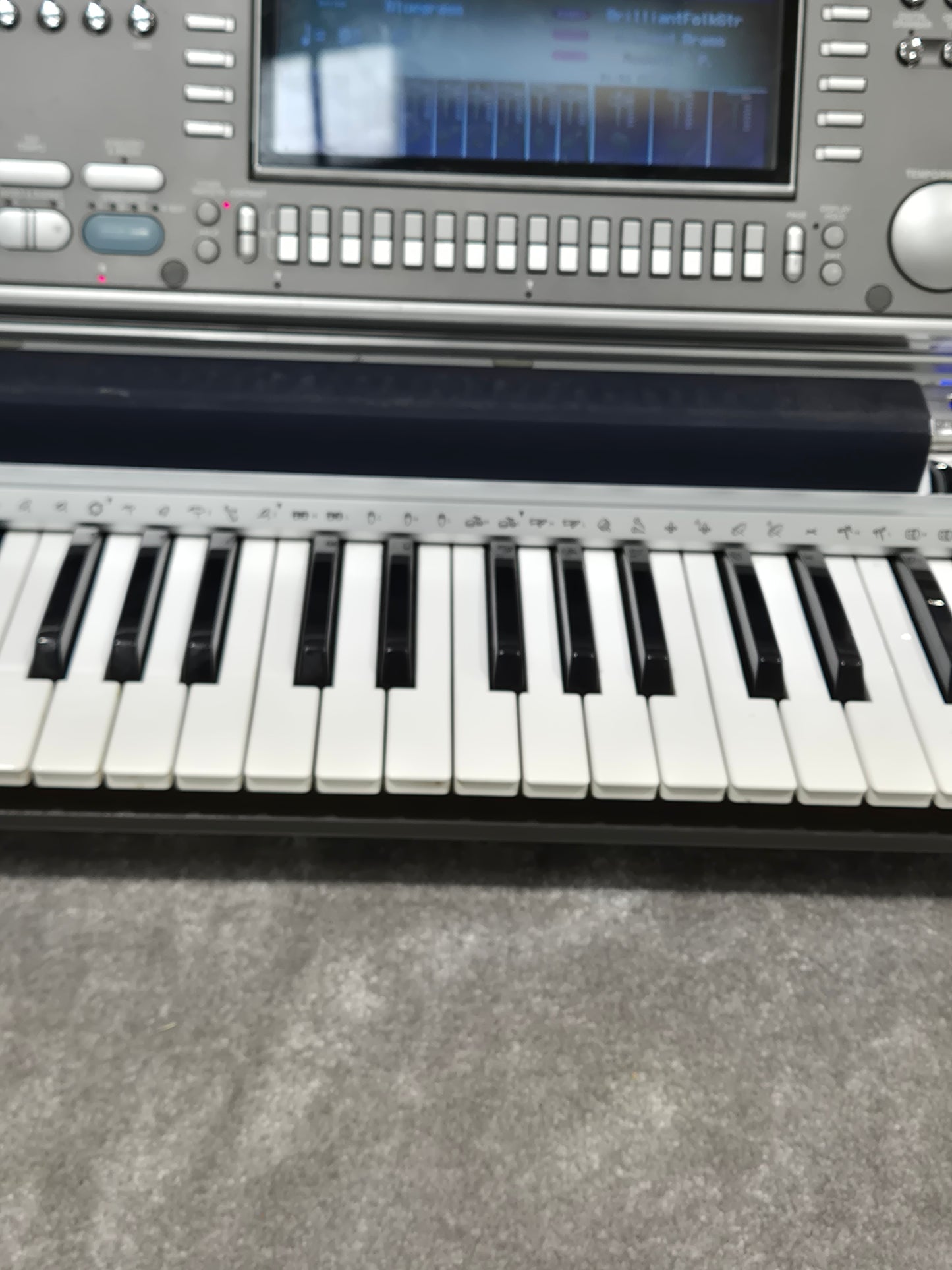 Technics KN7000 - Digital Keyboard Workstation - Fair