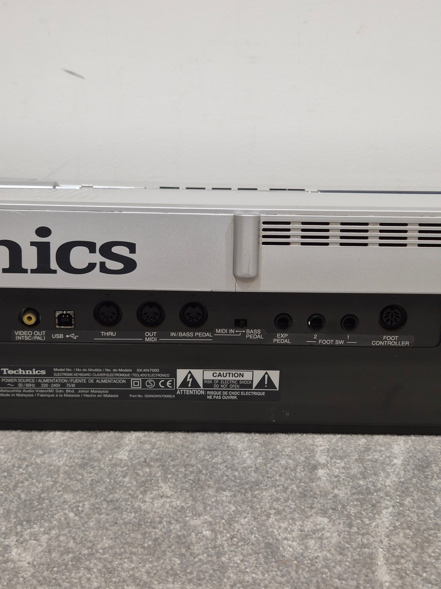 Technics KN7000 - Digital Keyboard Workstation - Fair