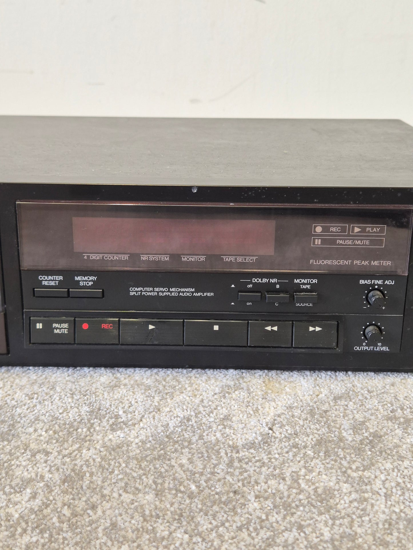 Denon DR-M22 - Stereo Cassette Tape Deck (Read Description)