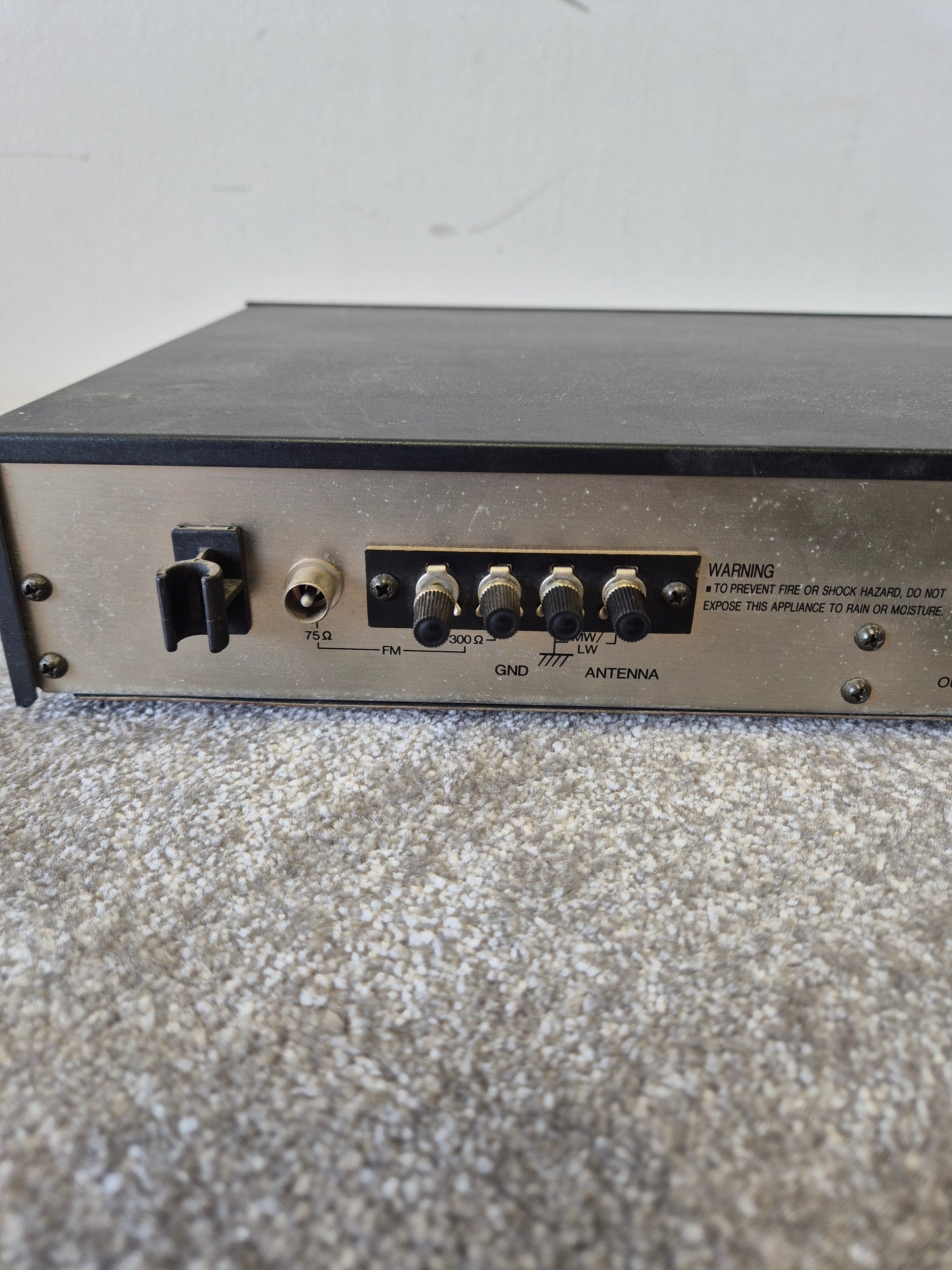 Onkyo T-22L- Vintage FM/MW/LW Stereo Tuner (Read Description)