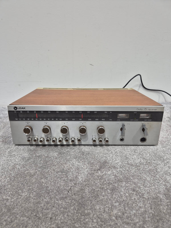 Leak Delta 75 Receiver - Vintage Stereo Receiver (Spares or Repairs)