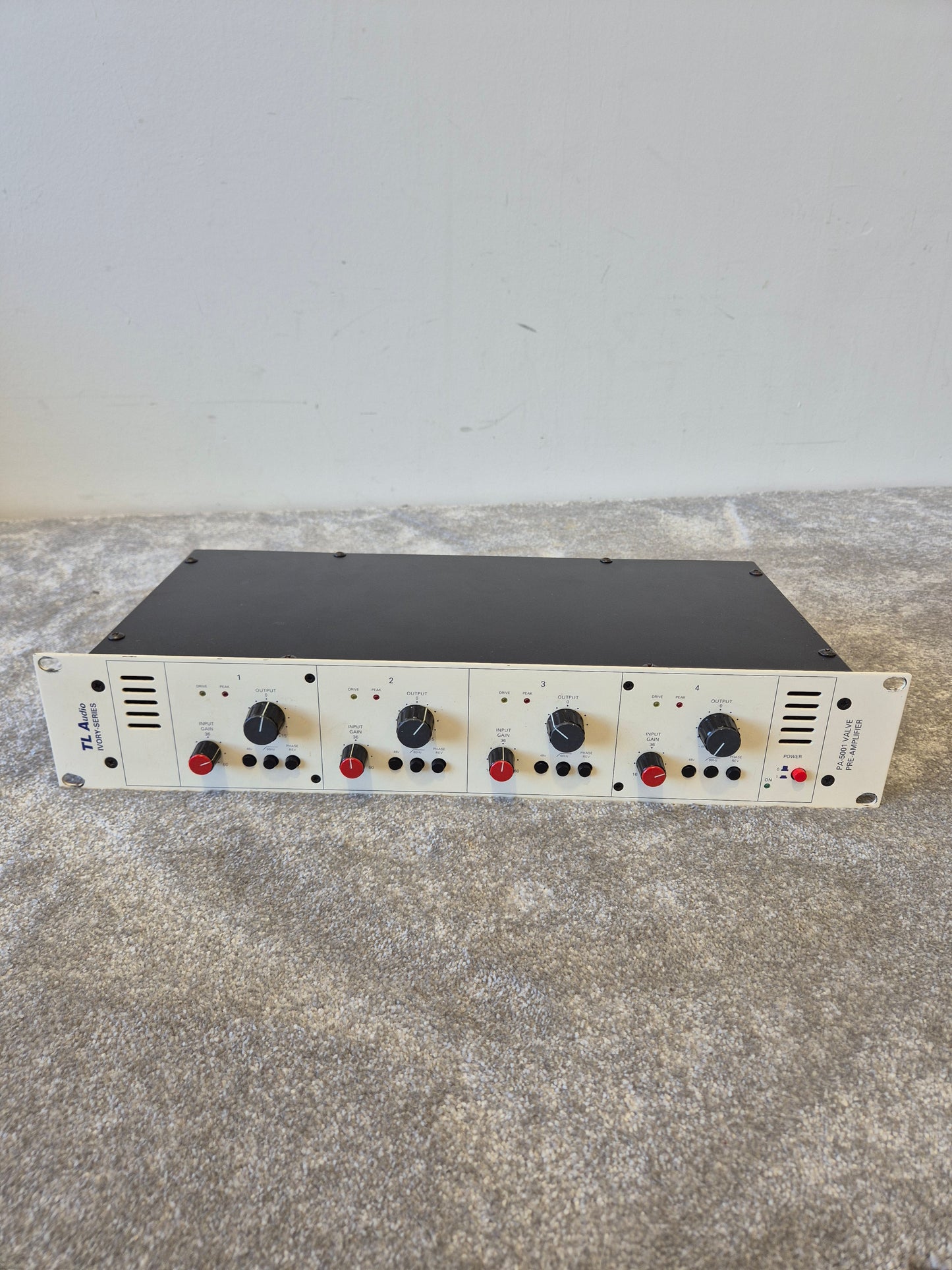 TL Audio Ivory Series 5001 Quad Valve Pre-Amplifier - Very Good Condition