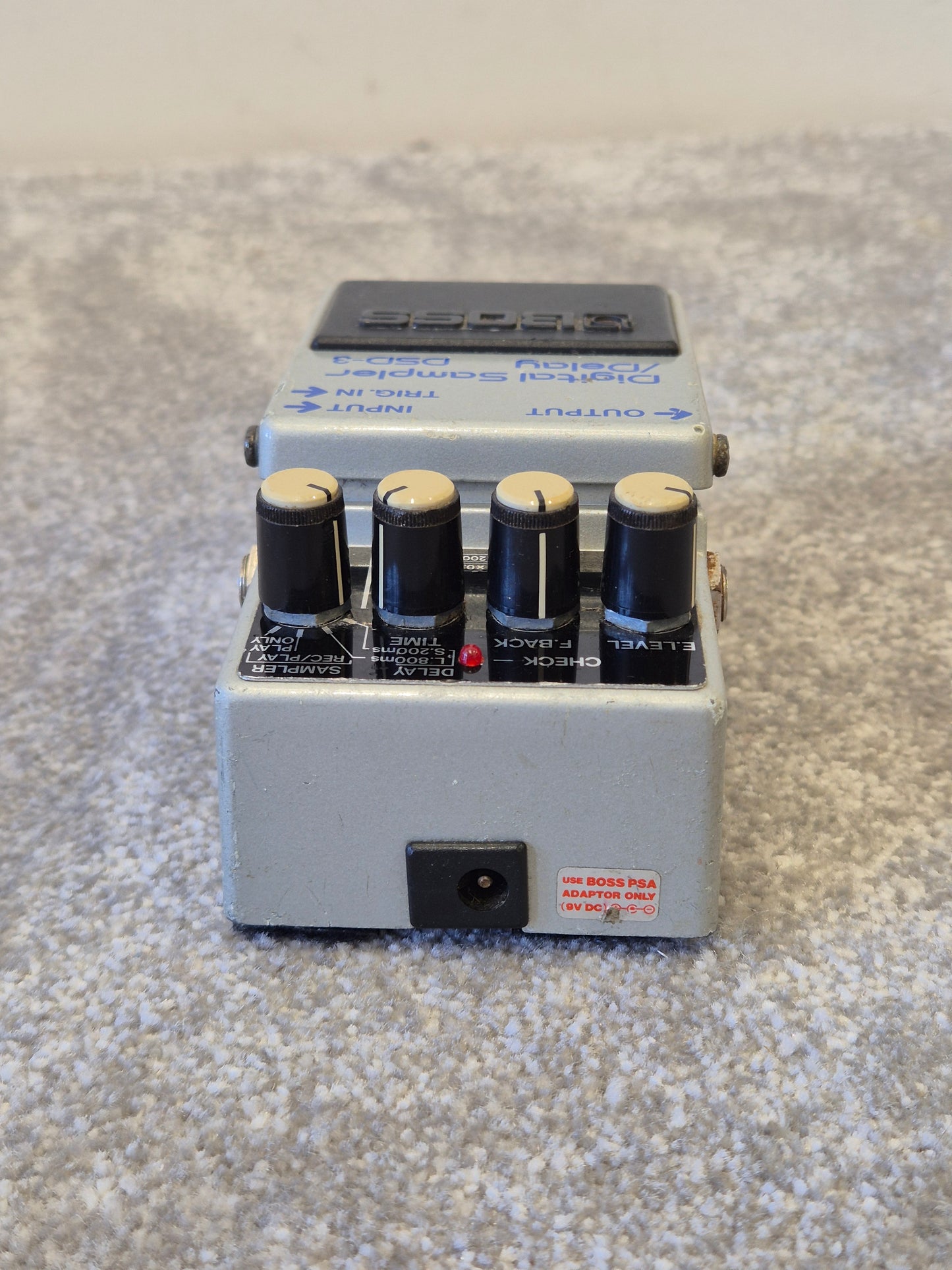 BOSS DSD-3 Digital Sampler/Delay Pedal – Guitar Effects Pedal – Good Condition