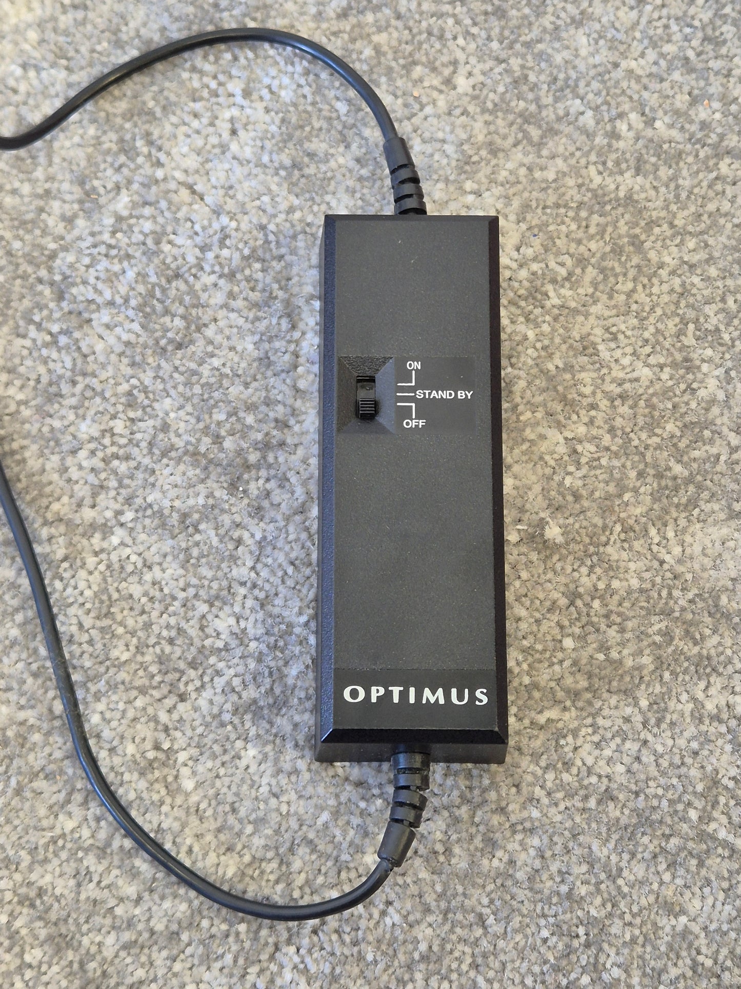 Optimus 33-3020 Omnidirectional Boundary Microphone – Vintage Dynamic Mic w/ Original Box – Good Condition