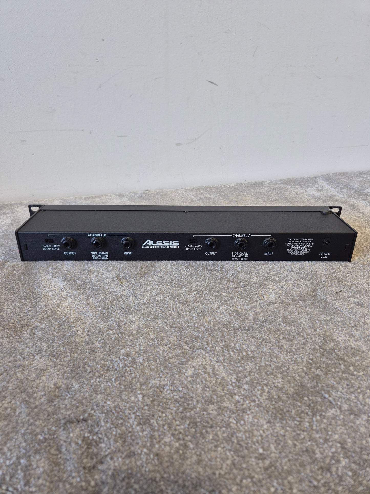 Alesis 3630 Compressor - Dual-Channel Compressor/Limiter w/ Original Box