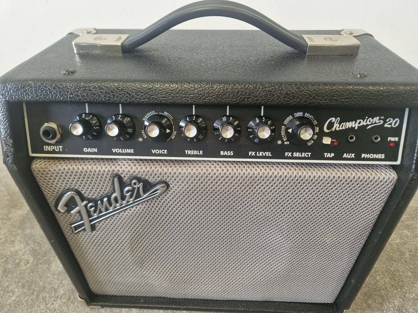 Fender Champion 20 Guitar Amp – 20W Combo with Built-In Effects & Amp Models - Very Good