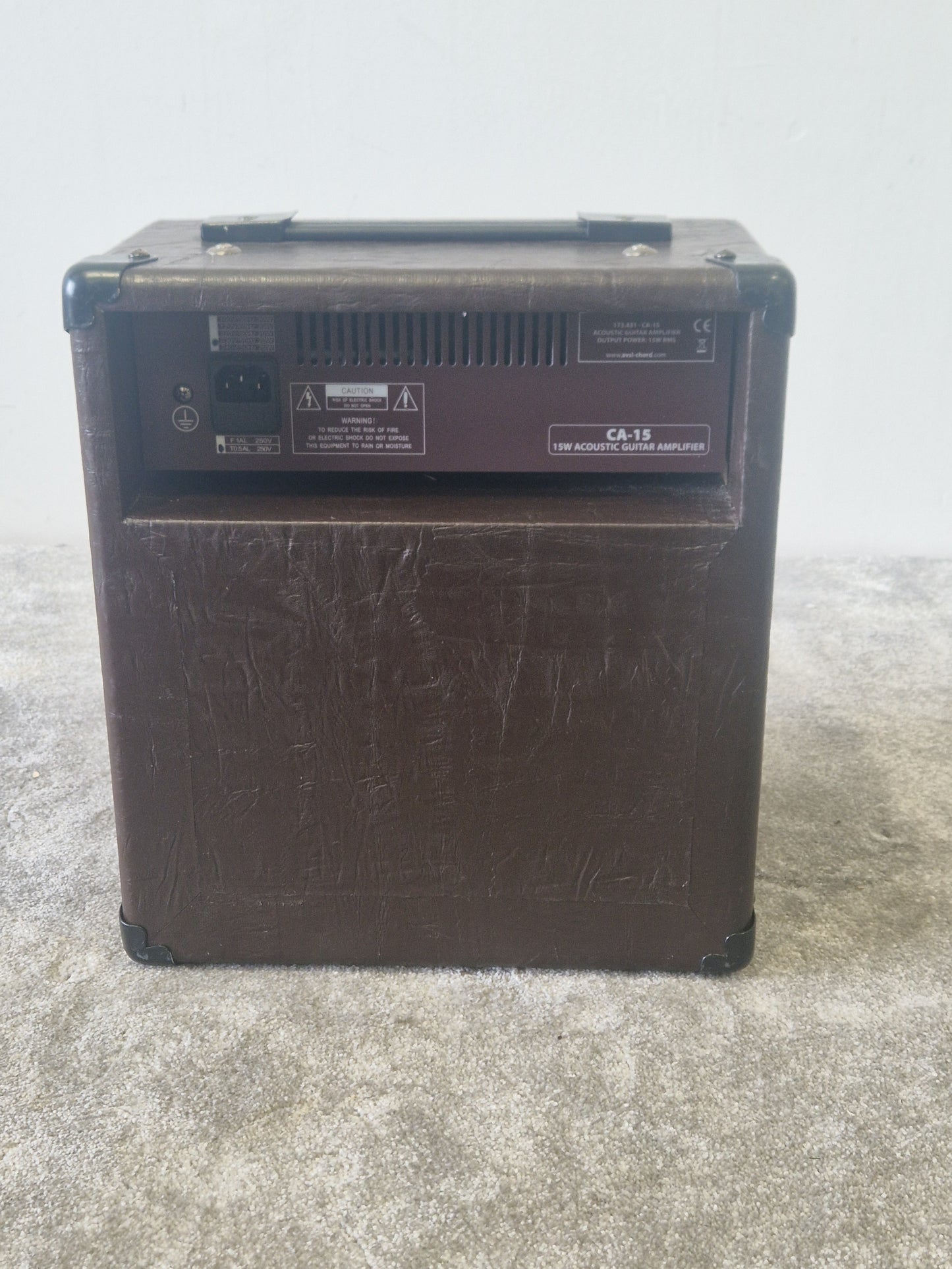 Chord CA-15 Guitar Amp – Good Condition – 15W Practice Combo with Clean & Overdrive Channels