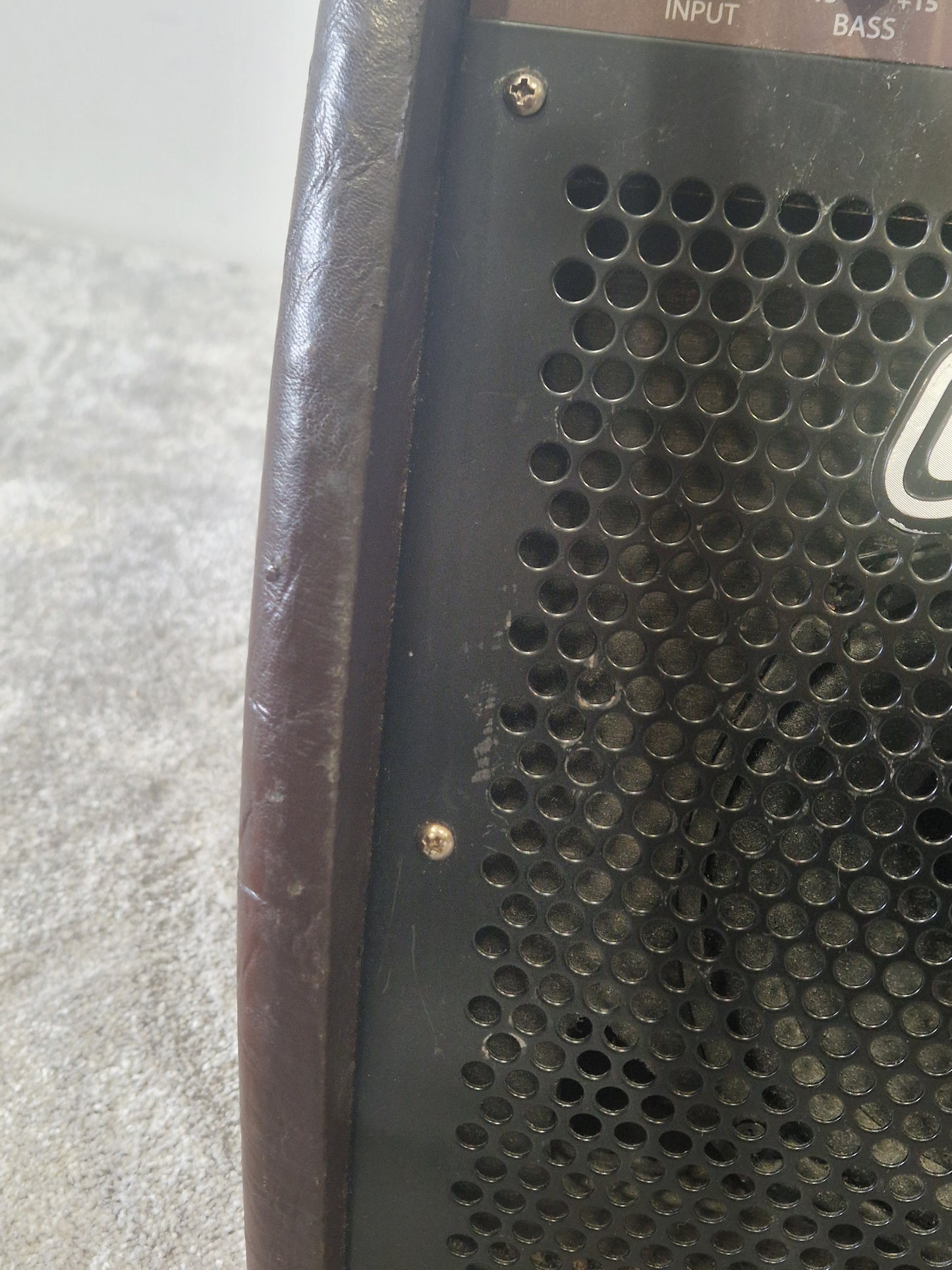 Chord CA-15 Guitar Amp – Good Condition – 15W Practice Combo with Clean & Overdrive Channels