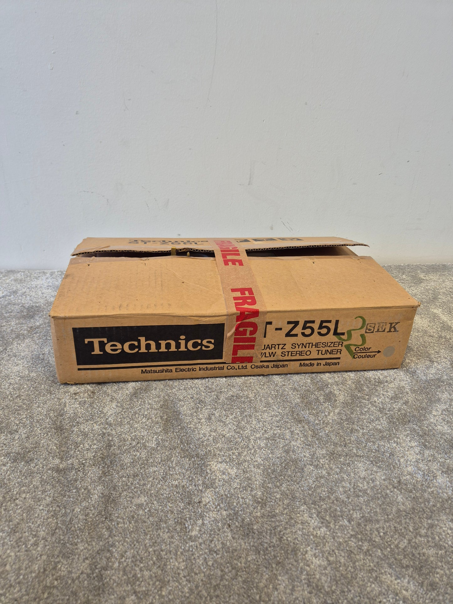 Technics ST-Z55L Quartz Synthesizer FM/MW/LW Stereo Tuner w/ Original Box – Very Good