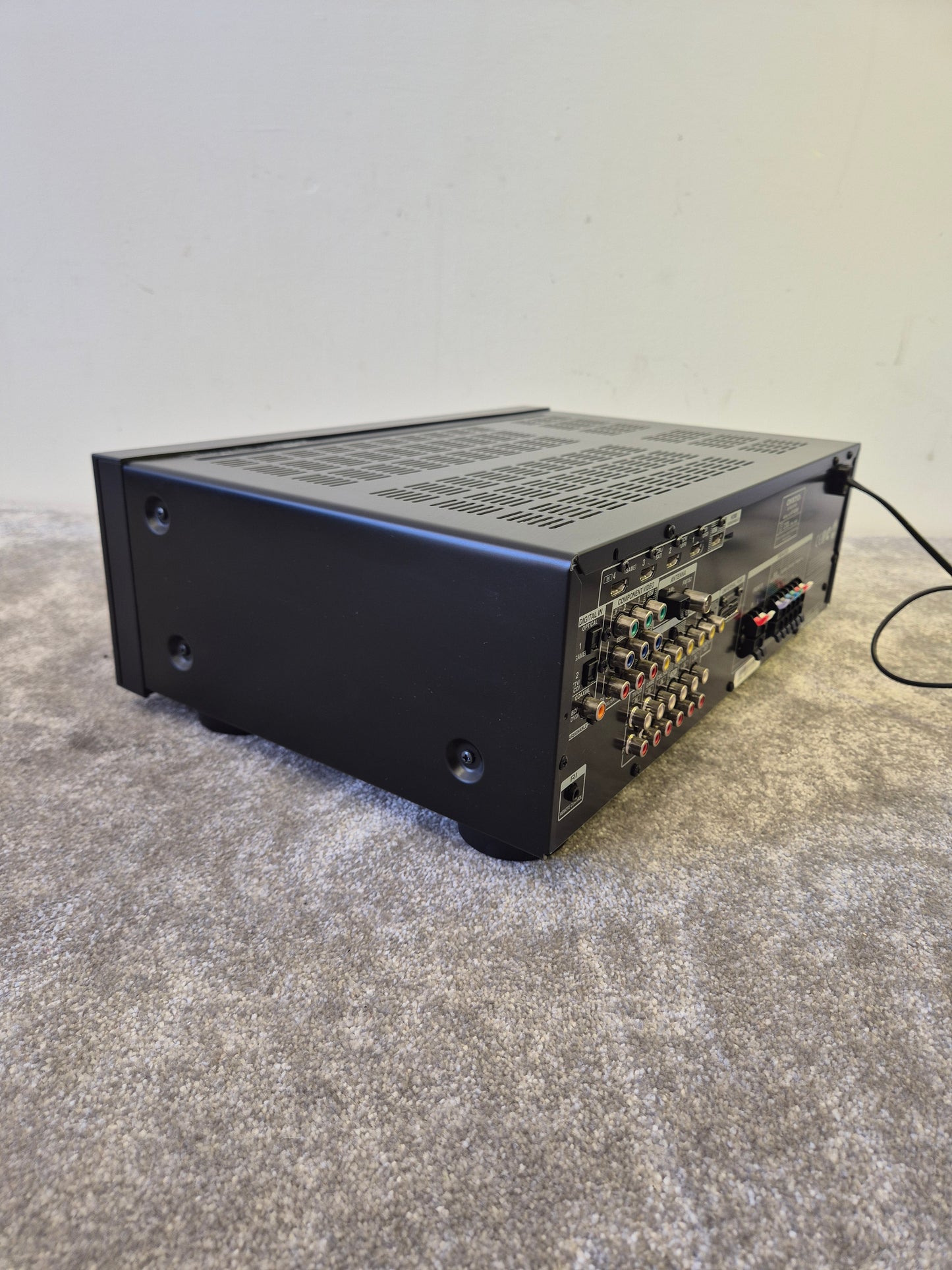 Onkyo HT-R390 5.1 AV Receiver - HDMI, Dolby TrueHD, DTS-HD - Excellent Condition