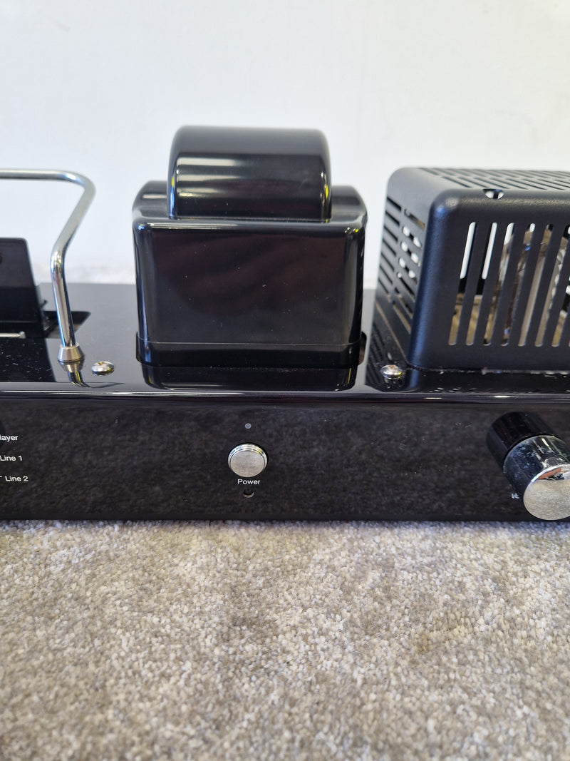 Fatman Carbon iTube Valve Amp with iPod Dock - Hybrid Tube Amplifier, Rich Analog Sound - Excellent w/ Original Box - image 4