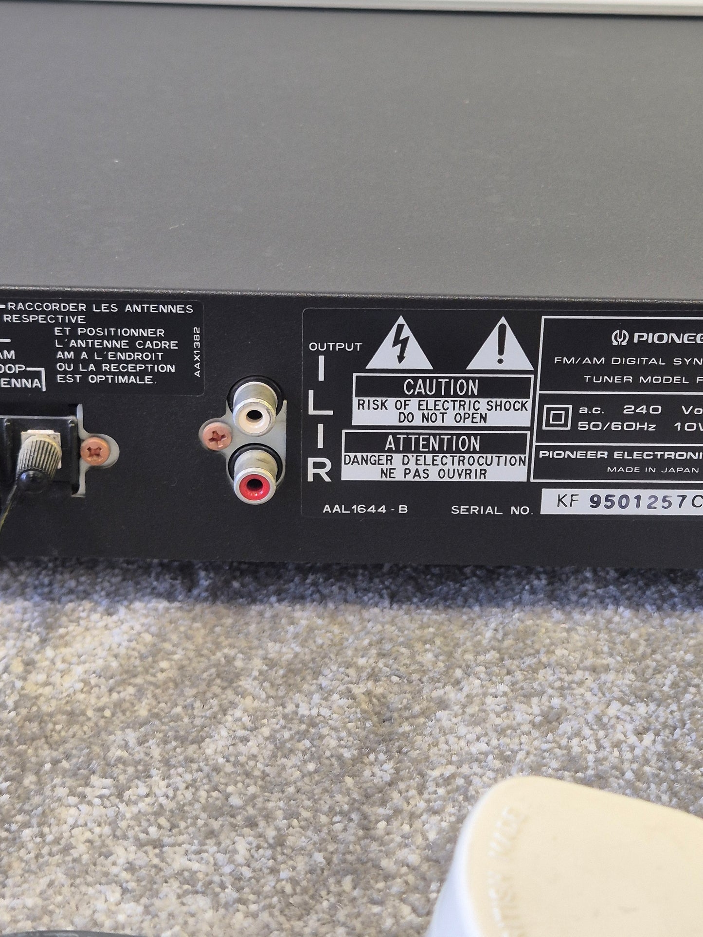 Pioneer F-227L - Digital FM/AM Tuner - Vintage Hi-Fi Stereo Component - Good