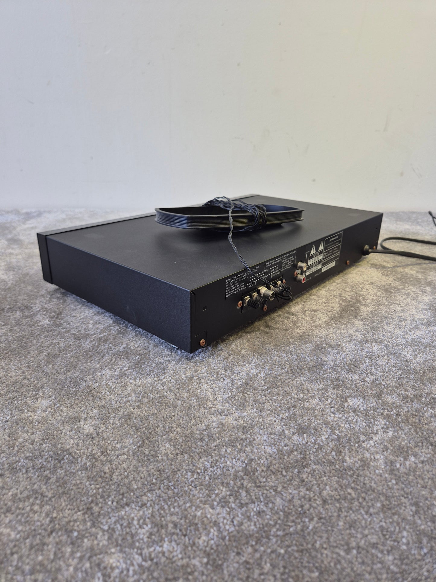 Pioneer F-227L - Digital FM/AM Tuner - Vintage Hi-Fi Stereo Component - Good