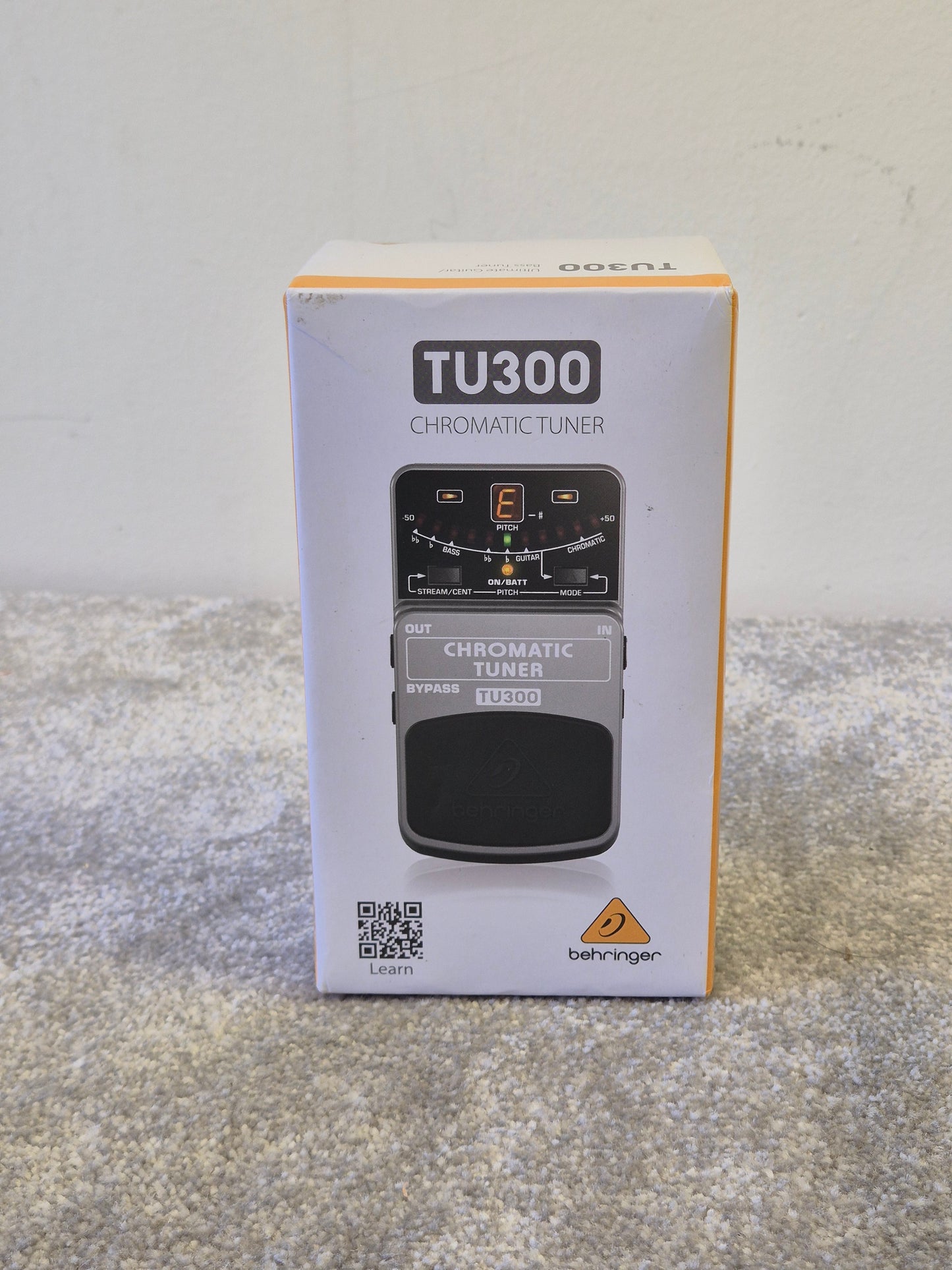 Behringer TU300 Chromatic Tuning Pedal - Excellent