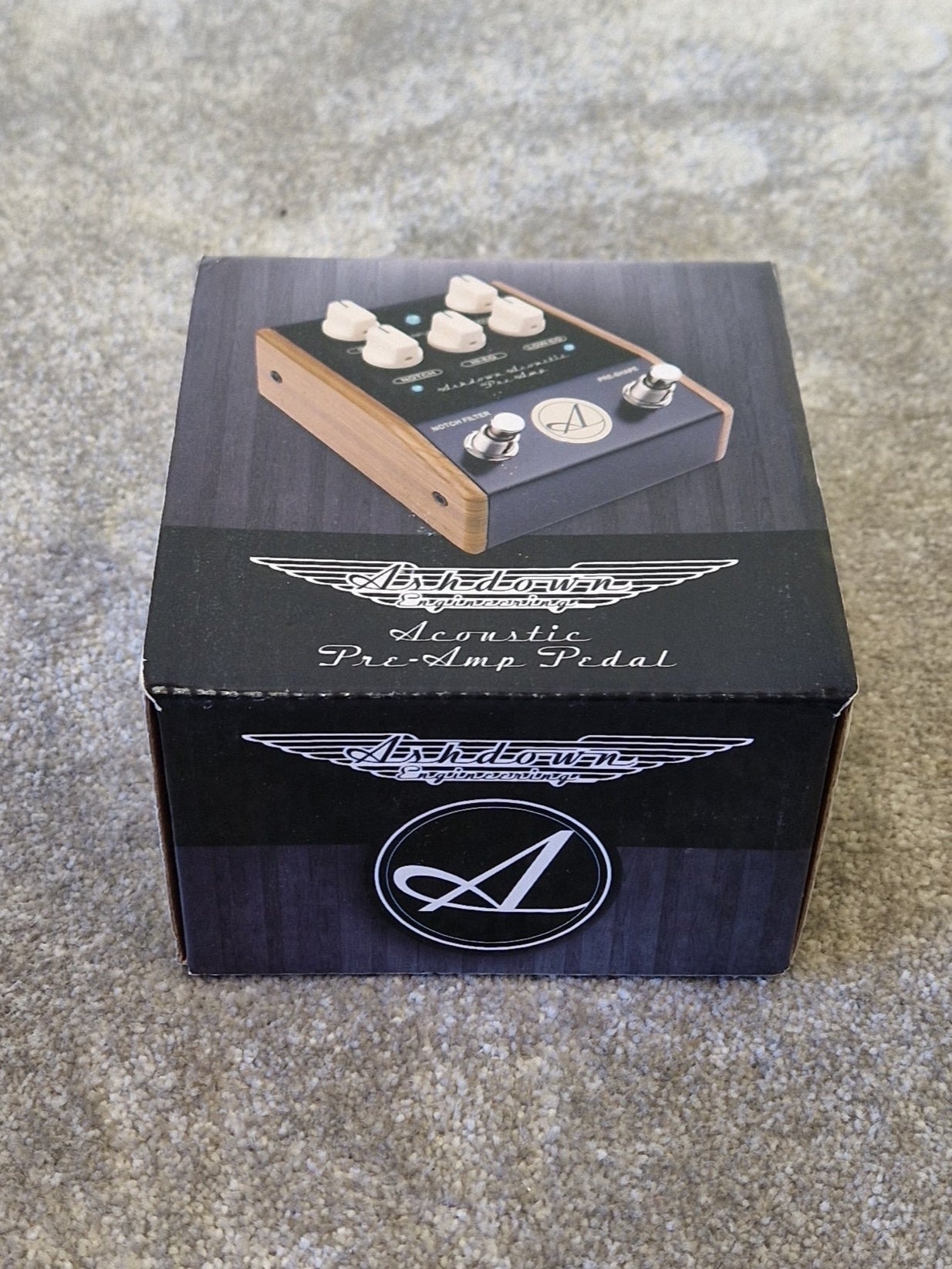 Ashdown Acoustic Preamp Pedal – Notch Filter, Pre-Shape, Balanced DI Out – Very Good w/ Original Box