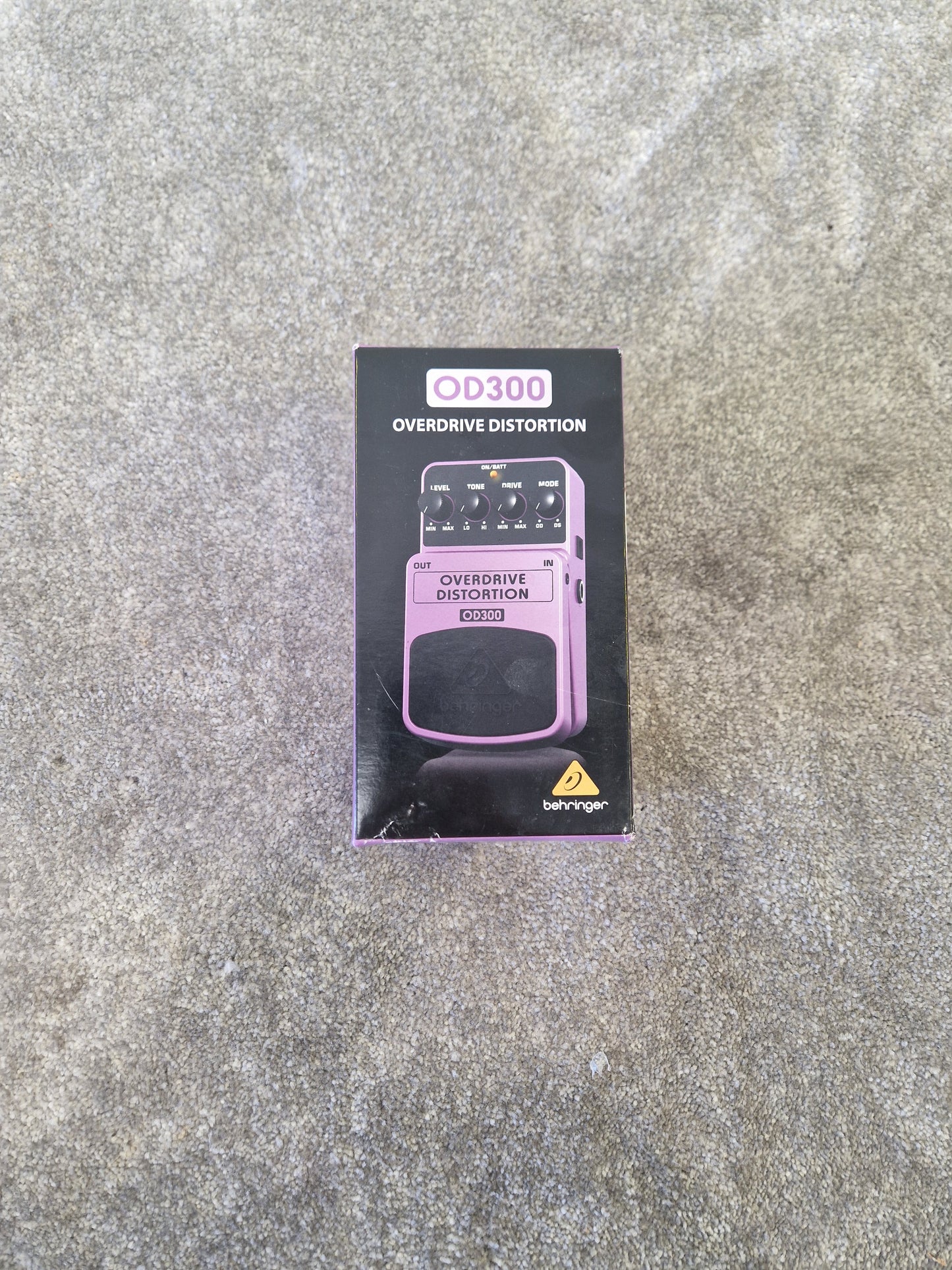 Behringer OD300 - Overdrive/Distortion Pedal - 2-Mode FX with Blend Control - Excellent