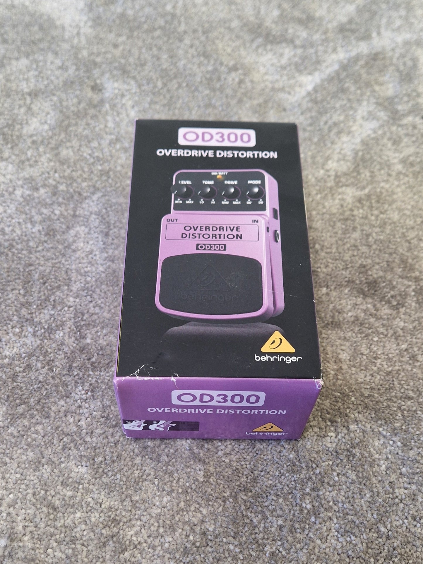 Behringer OD300 - Overdrive/Distortion Pedal - 2-Mode FX with Blend Control - Excellent