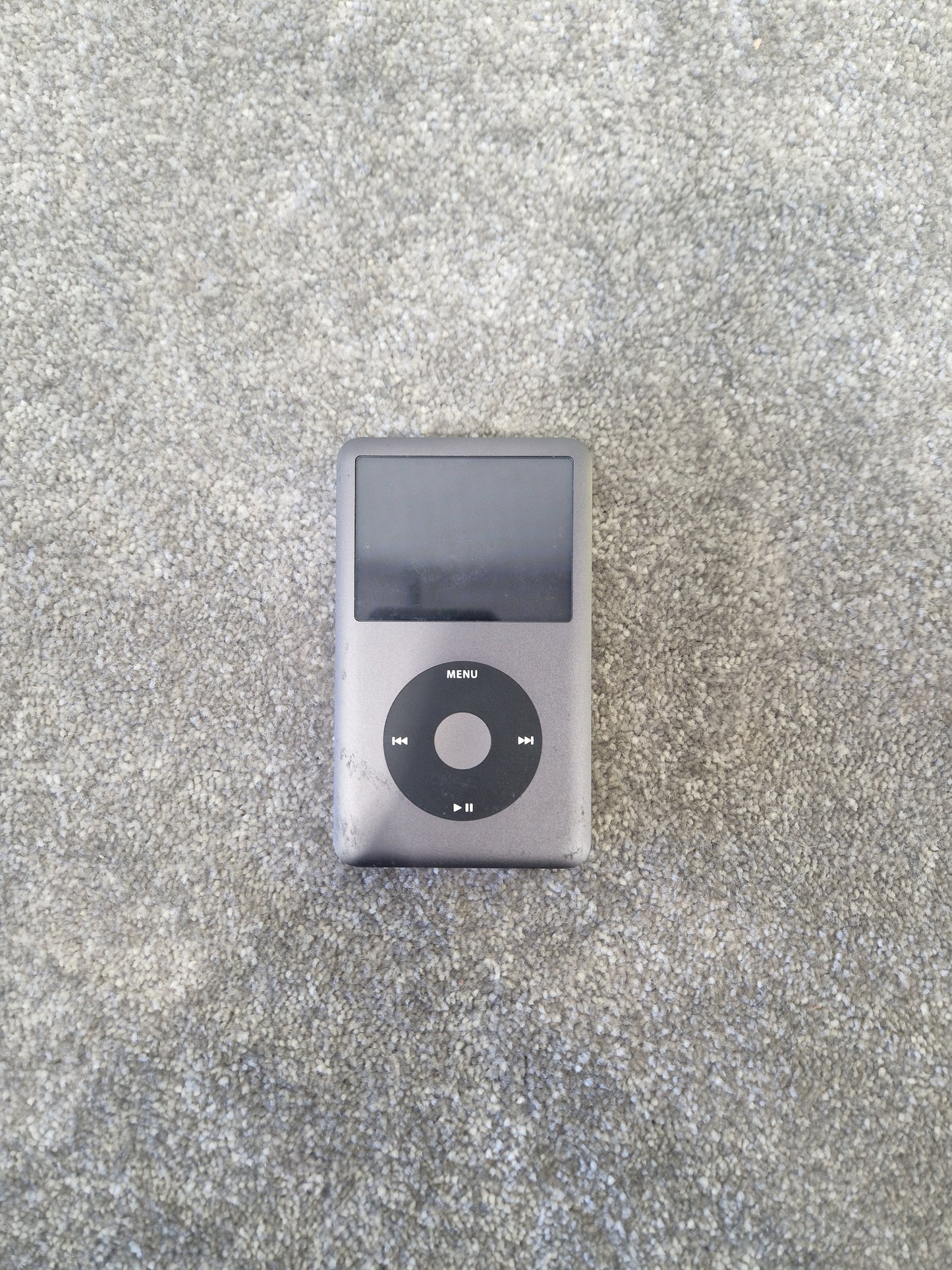 Apple iPod Classic 6th Generation 160GB MP3 Player - Click Wheel - Very Good