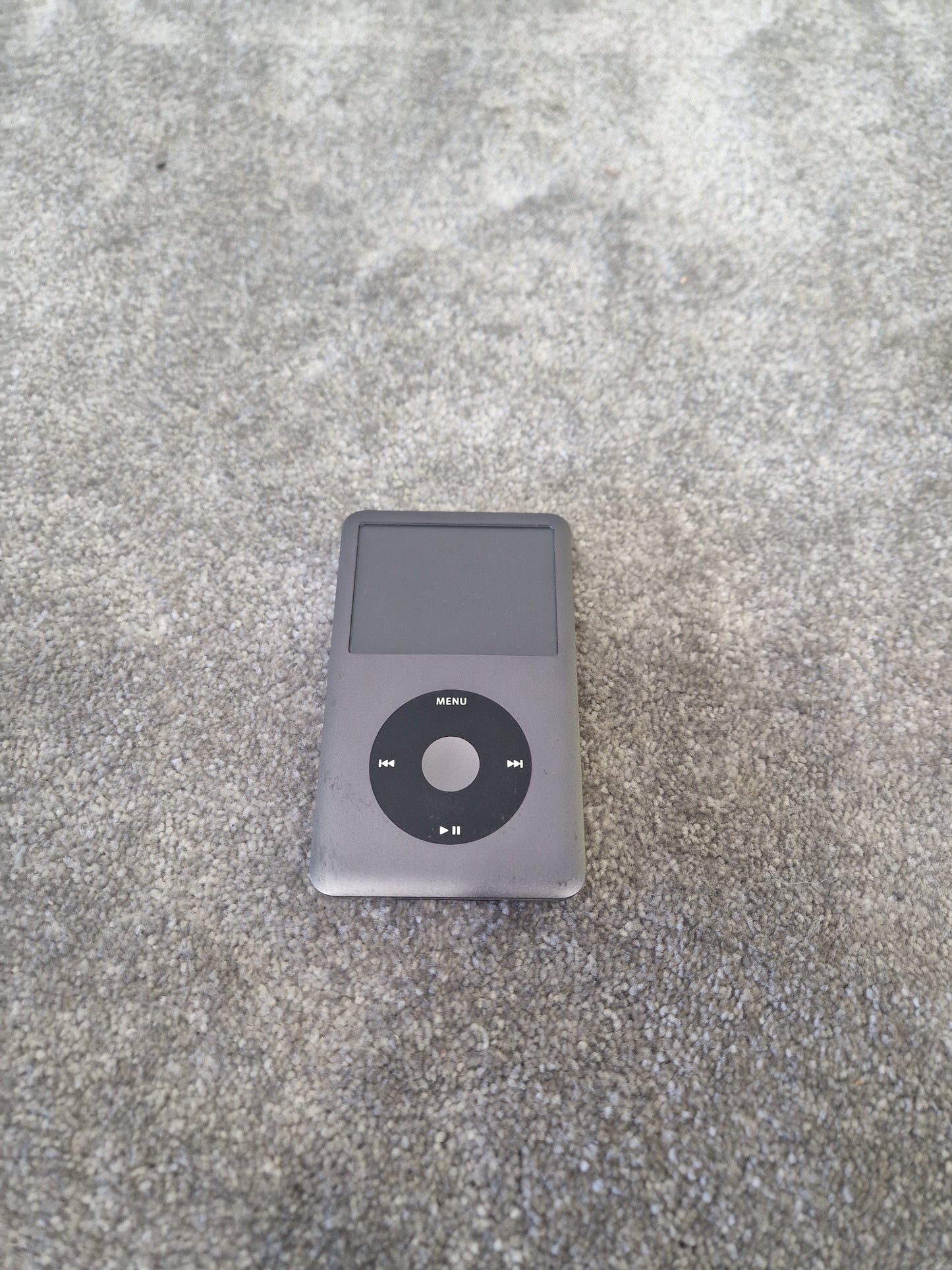 Apple iPod Classic 6th Generation 160GB MP3 Player - Click Wheel - Very Good