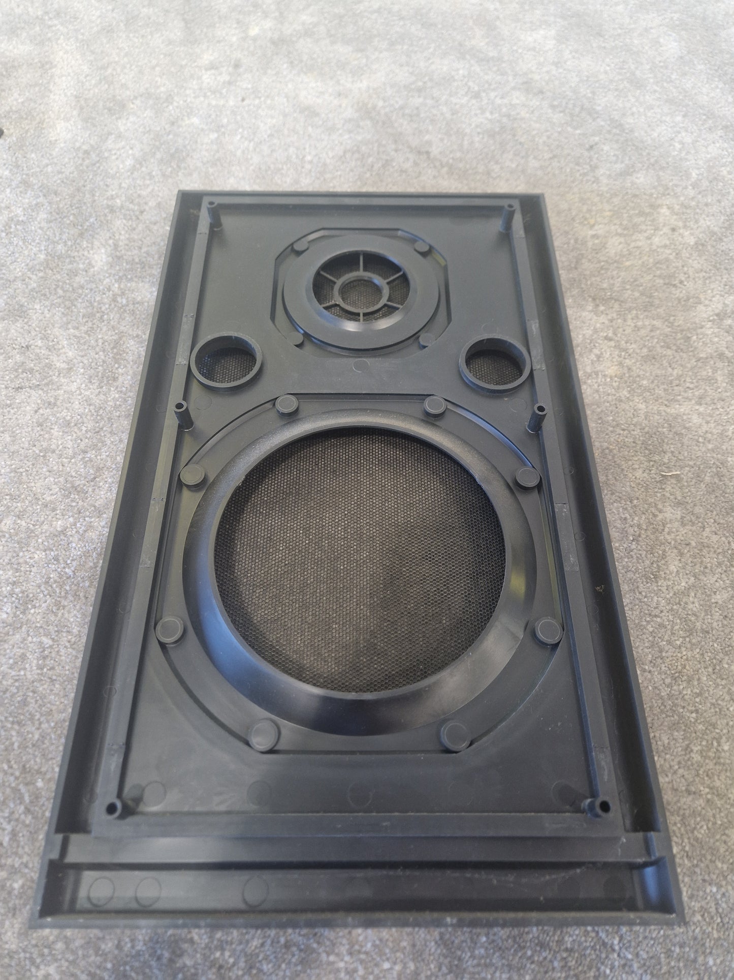 Akai SR-UM512 2-Way Speakers - Pair Black - Good