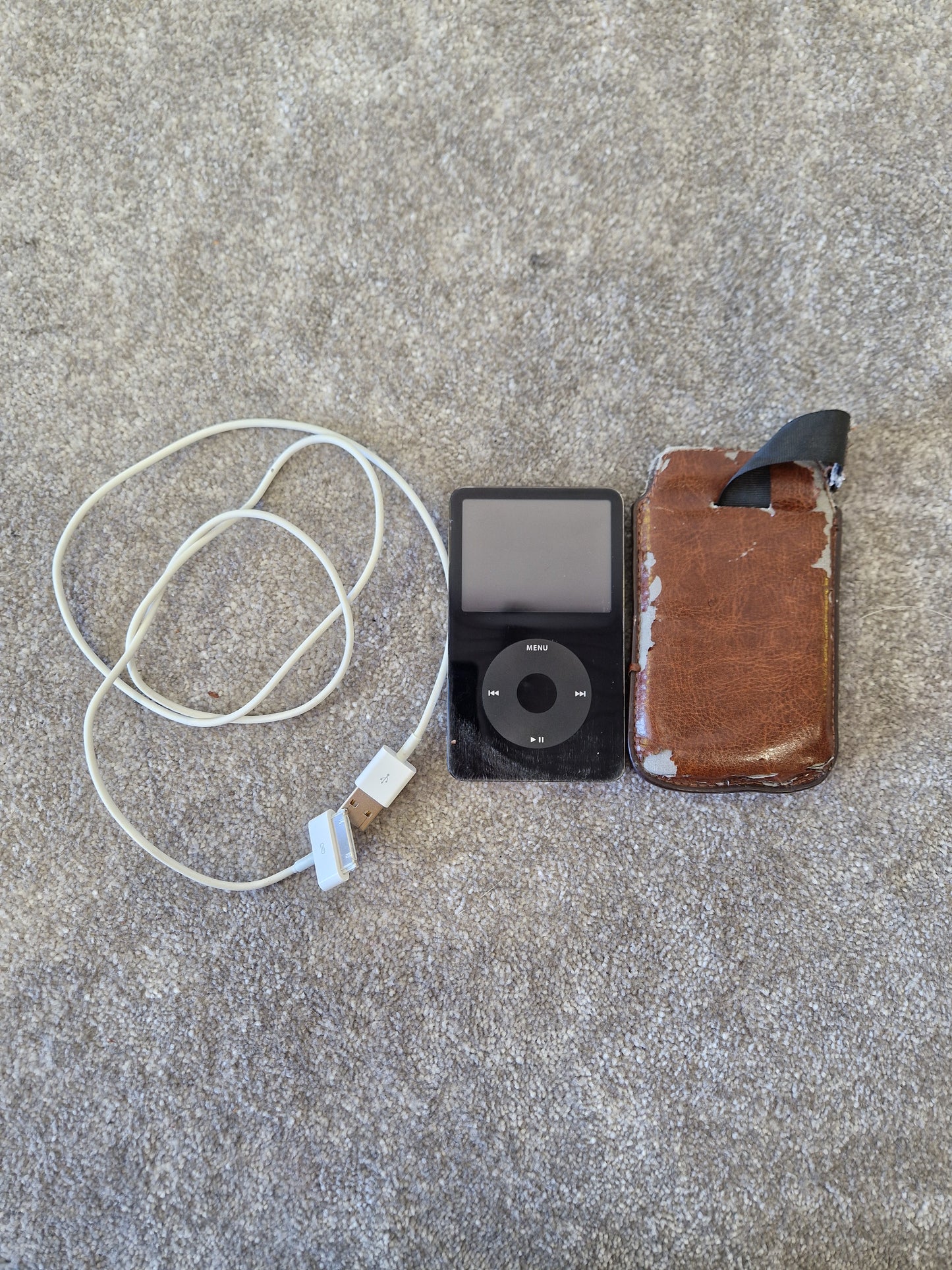 Apple iPod Classic 30GB – Video Playback, Click Wheel, Color Display, Vintage MP3 Player - Spares or Repair