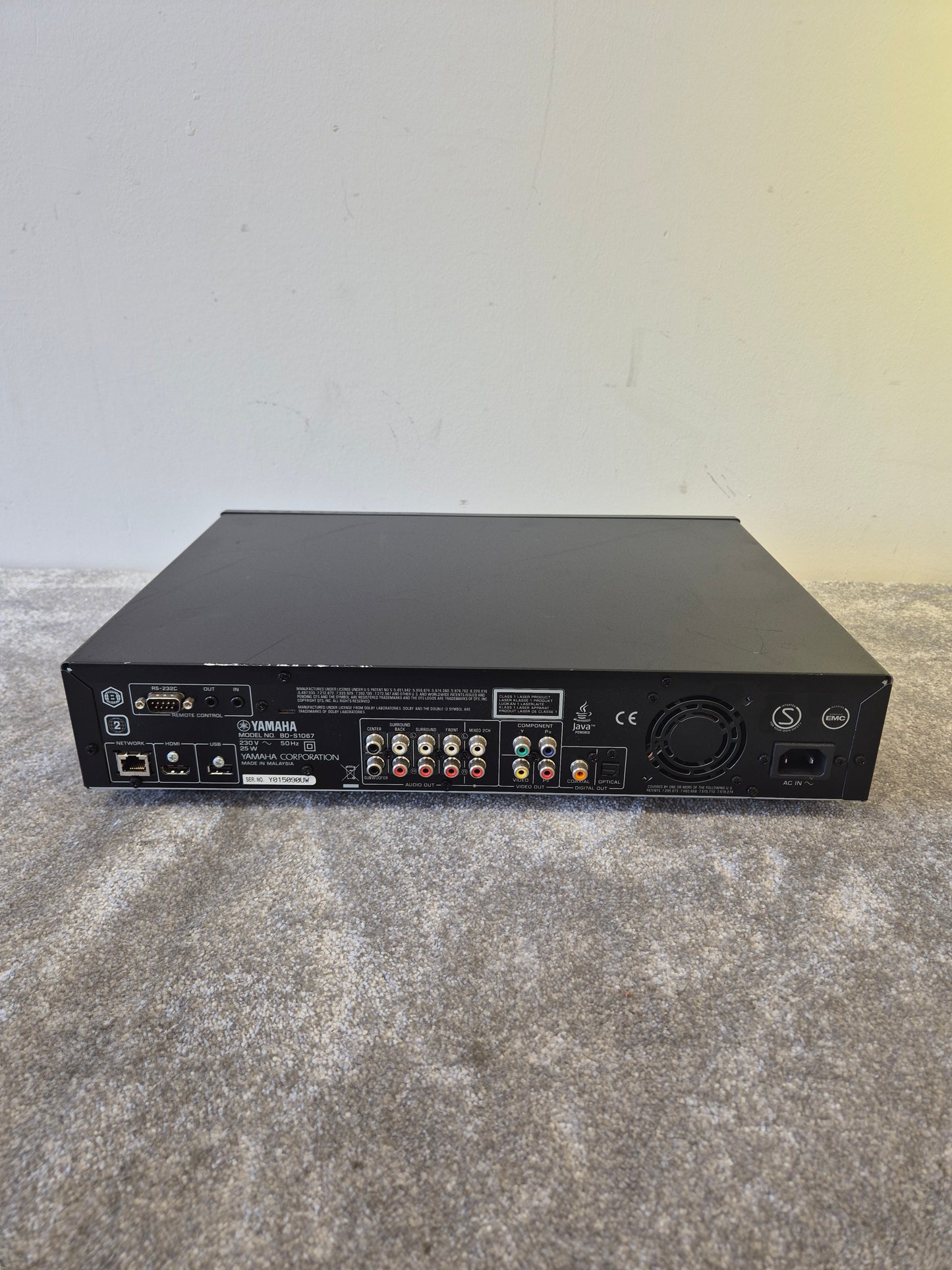 Yamaha BD-S1067 Blu-Ray Player – Full HD 1080p, HDMI (Spares or Repair)