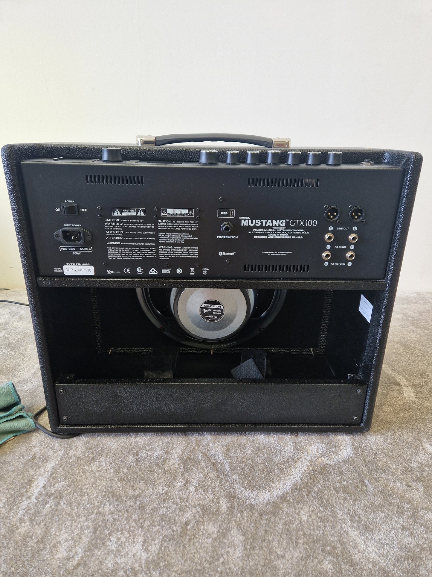 Fender Mustang GTX100 w/ GTX-7 Footswitch – 100W Modelling Combo Amp, 12" Celestion Speaker, 200 Presets - Excellent