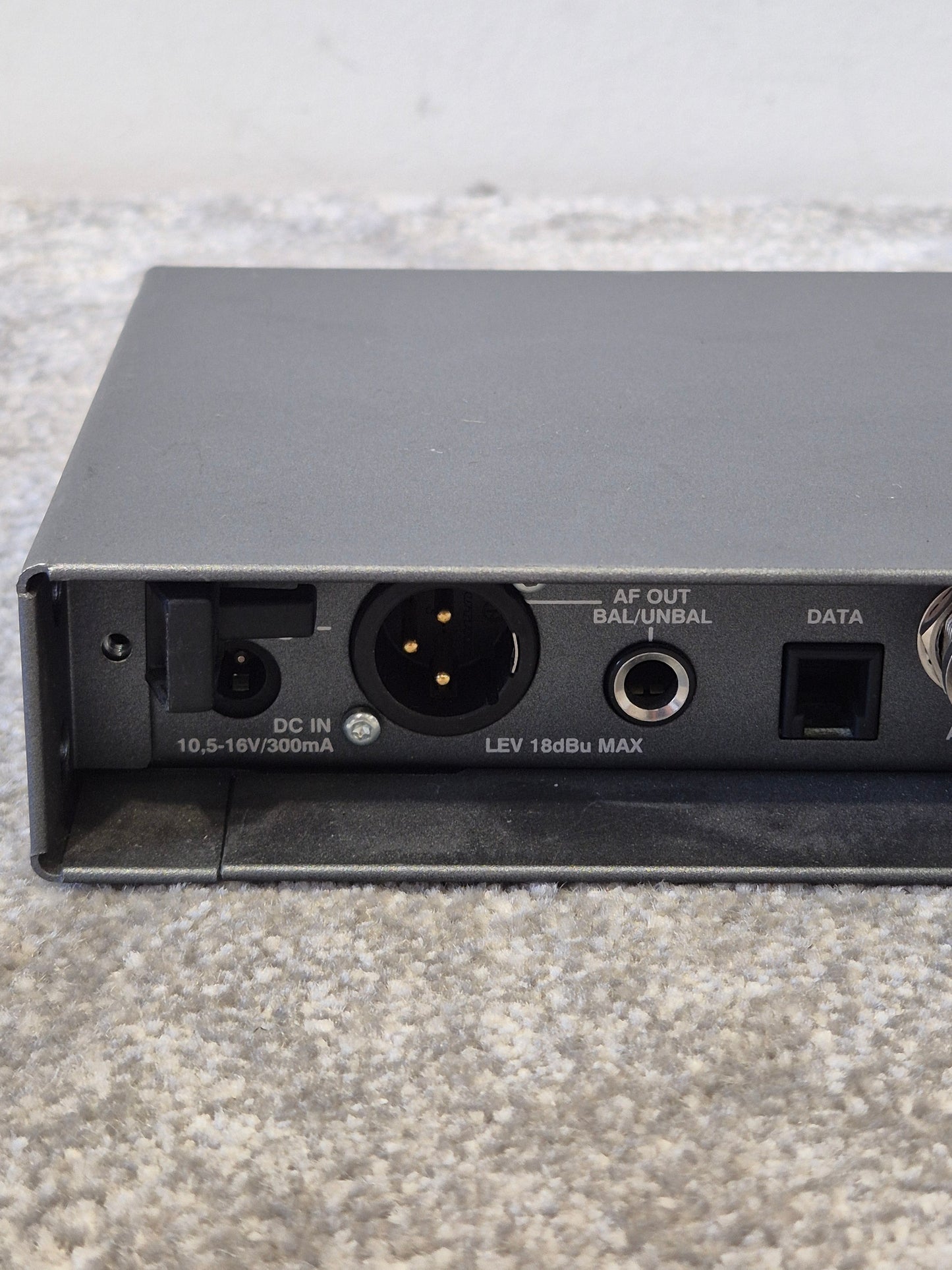 Sennheiser eW300 - Wireless Microphone Receiver - Good Condition