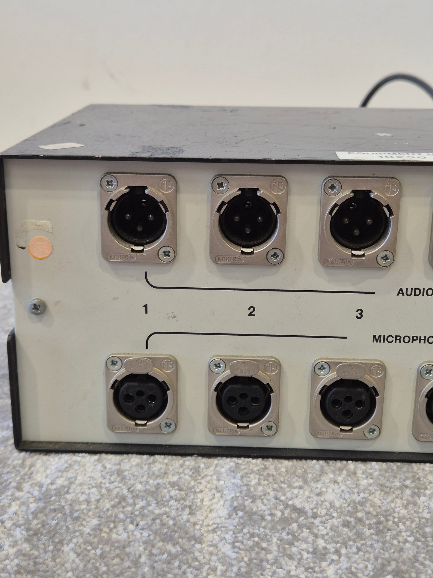 AKG N66E - Phantom Powering Unit - Good