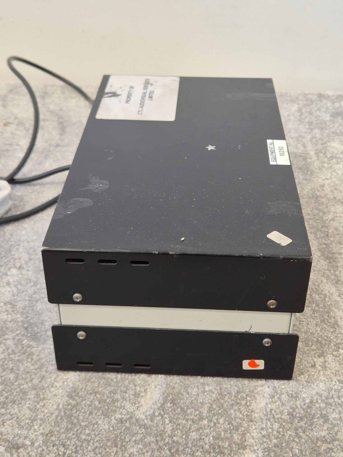 AKG N66E - Phantom Powering Unit - Good