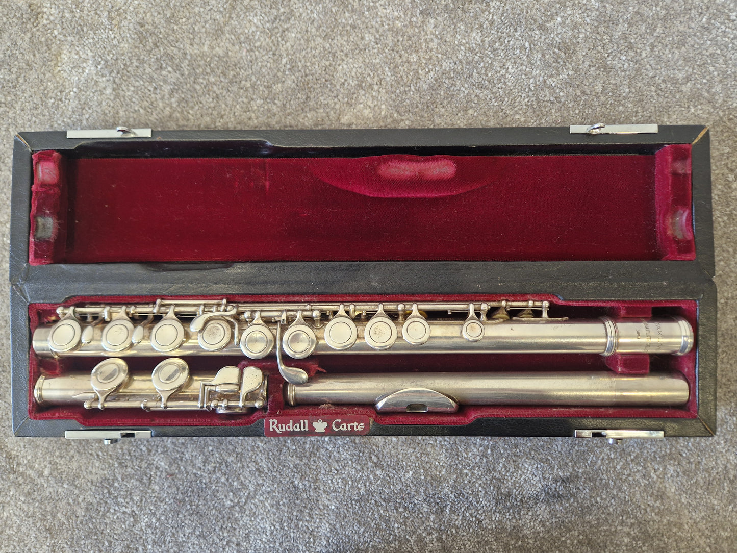 Vintage Takumi T100SE Flute (1984) – Handcrafted Japanese Elegance - Good w/ Case