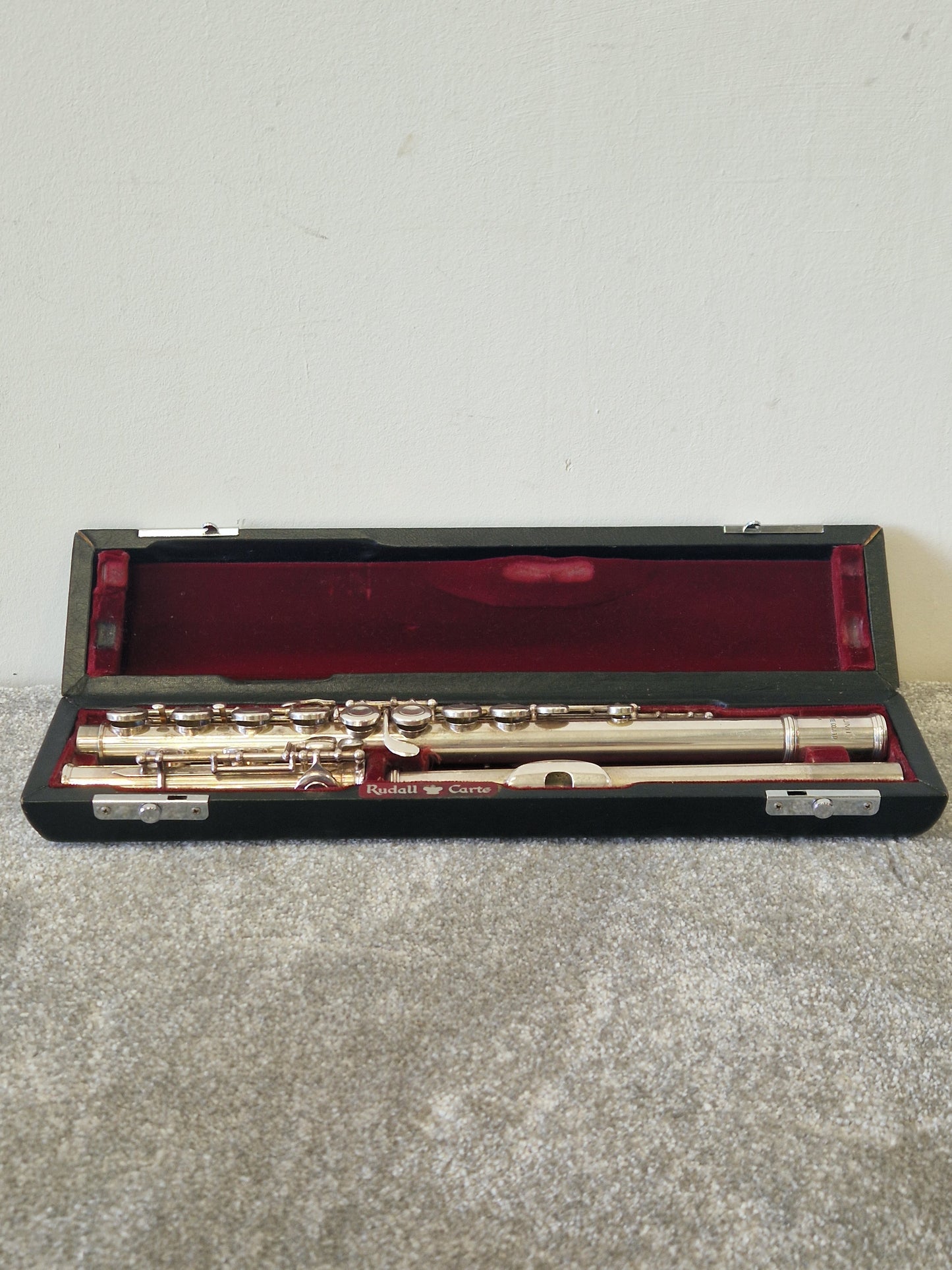 Vintage Takumi T100SE Flute (1984) – Handcrafted Japanese Elegance - Good w/ Case