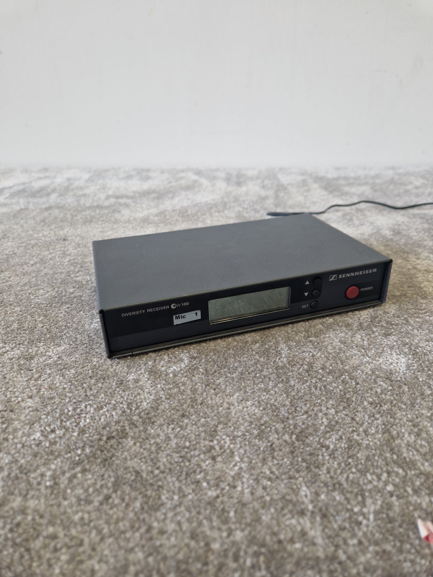 Sennheiser EW100 Wireless System – UHF Receiver & Transmitter w/ Microphone - Very Good