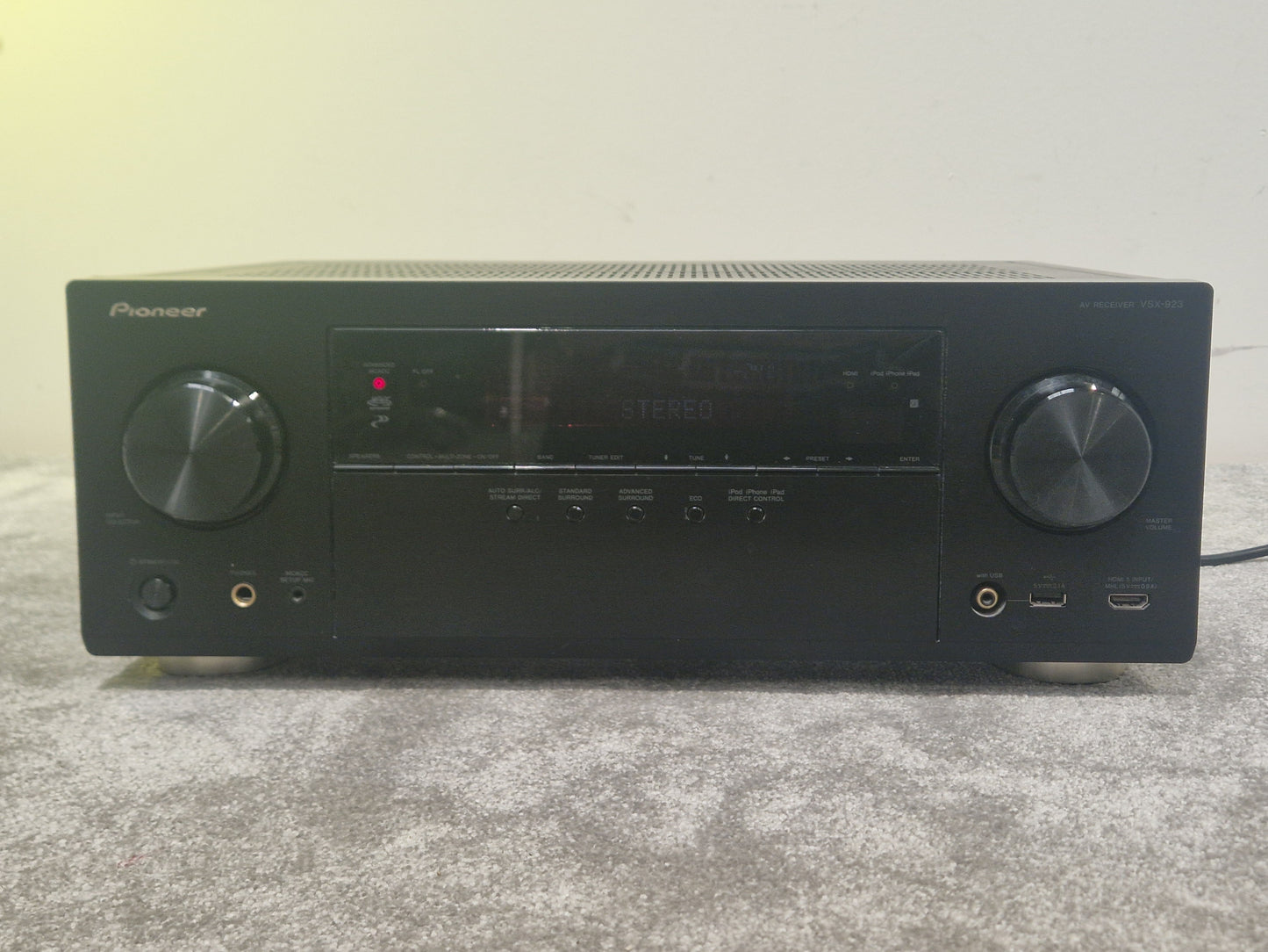Pioneer VSX-923 7.2 Channel AV Receiver – 150W Amplifier - Very Good w/ Remote