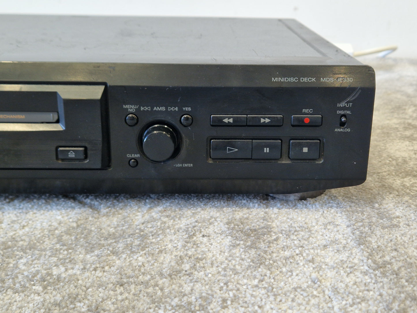 Sony MDS-JE330 MiniDisc Player – Portable Digital Audio Recorder w/ Remote Control - Spares or Repair