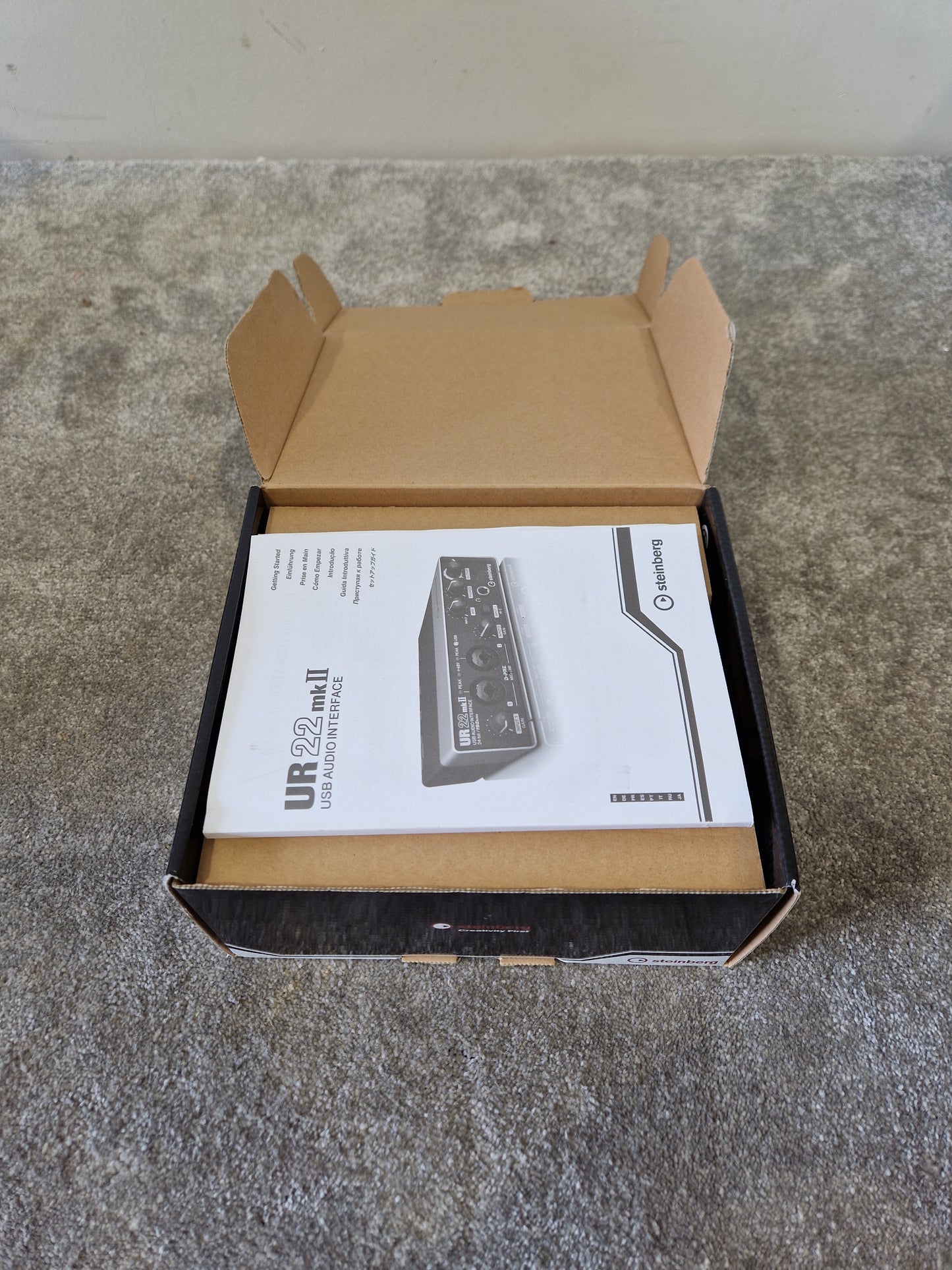 Steinberg UR22 MkII USB Audio Interface – 2x2 I/O, 24-bit/192kHz, MIDI, Original Box Included - Excellent