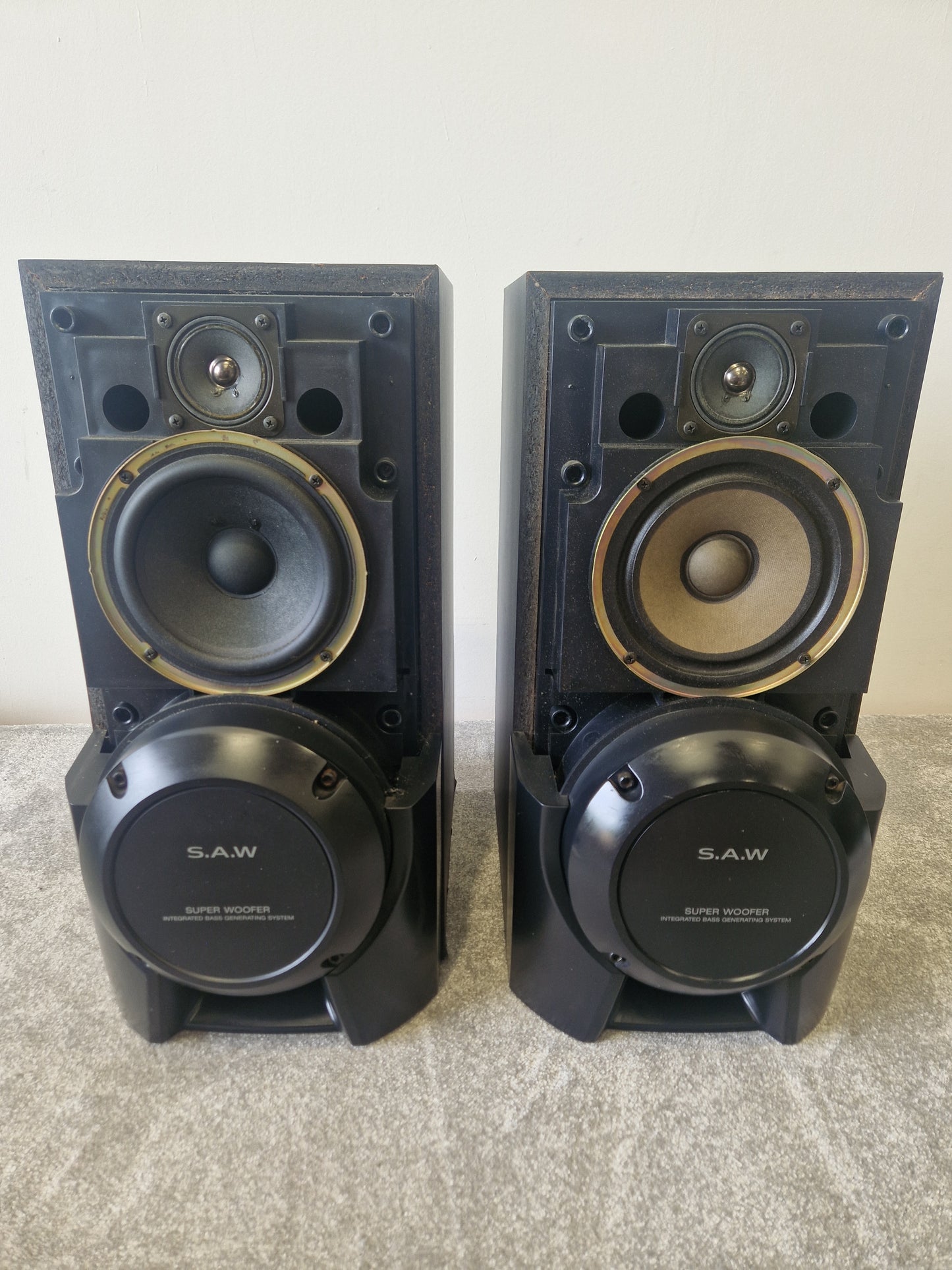 Sony SS-XB6AV Super Woofer Speakers – 3-Way Stereo Pair, 140W RMS, Heavy Bass-Very Good